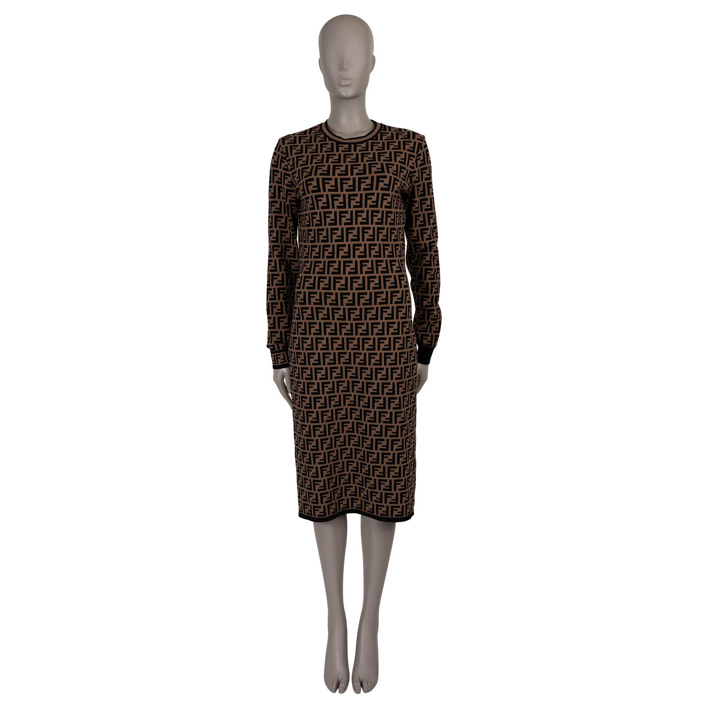 This 100% authentic Fendi dress in Tobacco brown Zucca FF monogram jacquard knit viscose (67%) and polyester (33% - please note the content and size tag are missing) is a sleek and timeless statement piece. Designed with a bodycon silhouette and