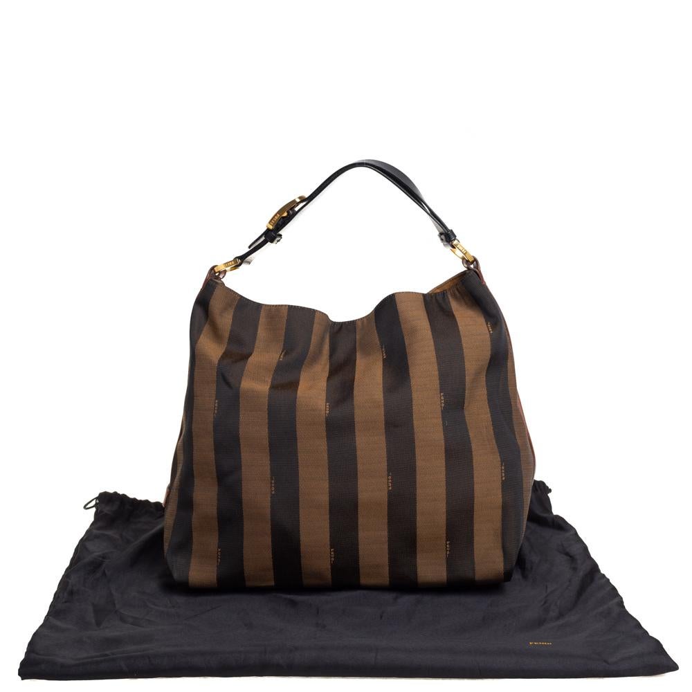 Fendi Tobacco/Tan Canvas und Leder Large Pequin Striped Hobo 5