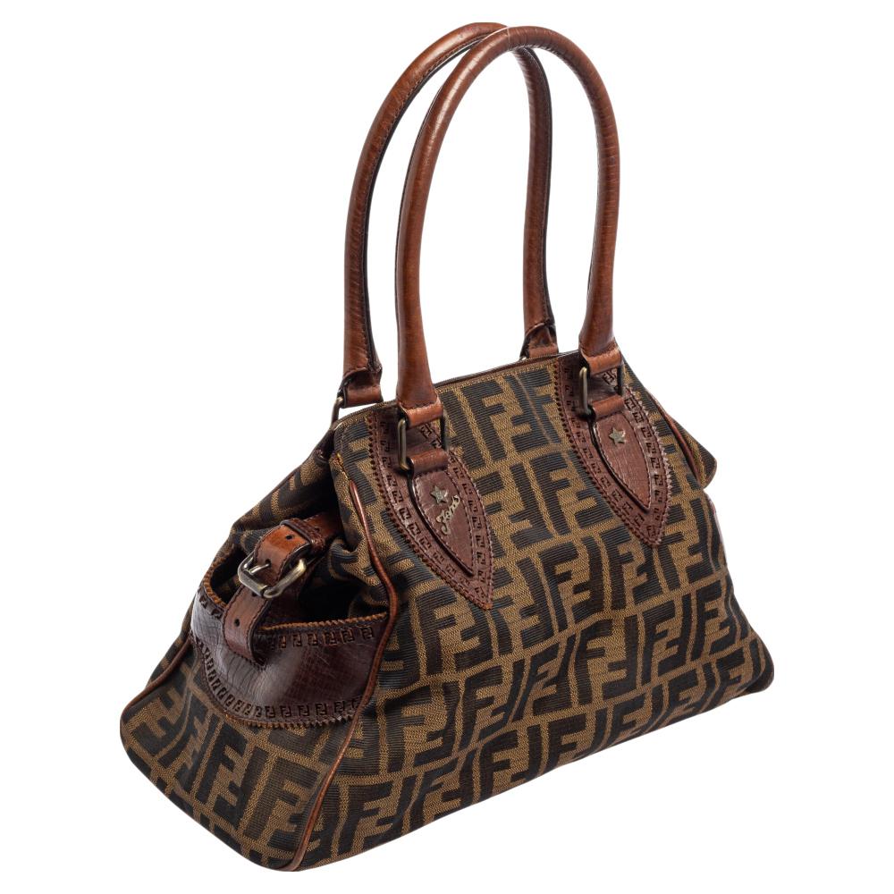 Fendi Tobacco Zucca Canvas and Leather Chef De Jour Bag In Good Condition In Dubai, Al Qouz 2