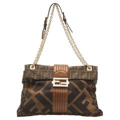 Fendi Tabacco Zucca Borsa a tracolla in tela e pelle Maxi Baguette Flap