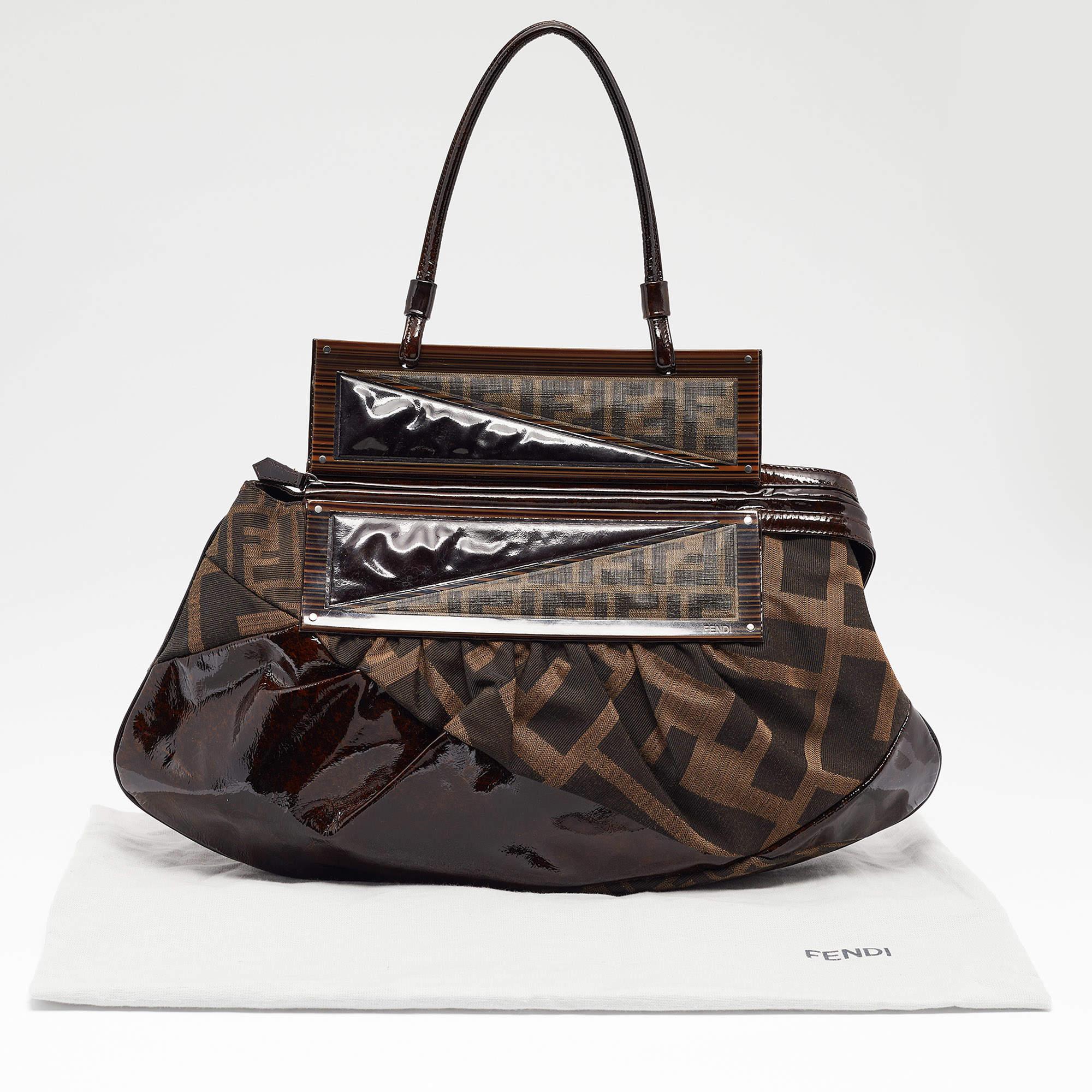 Fendi Tobacco Zucca Canvas and Patent Leather To You Convertible Clutch Bag In Fair Condition In Dubai, Al Qouz 2