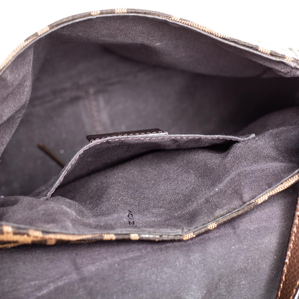 Fendi Tobacco Zucca Canvas Flap Crossbody Bag In Good Condition In Dubai, Al Qouz 2