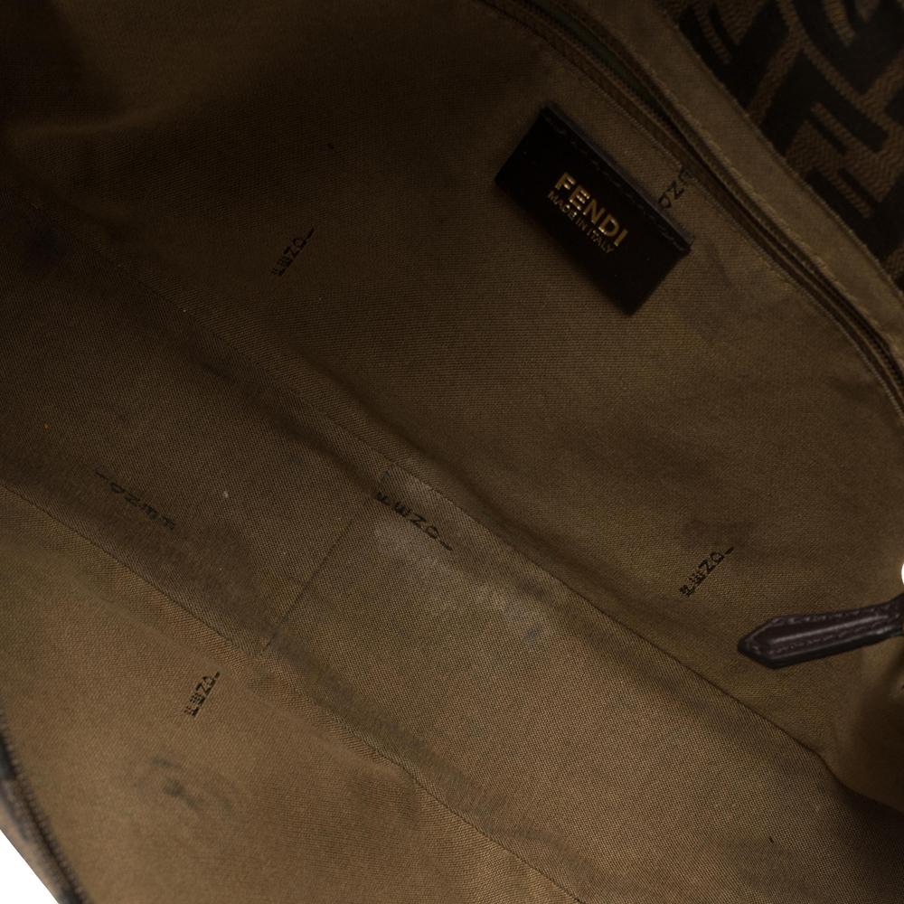 Fendi Tobacco Zucca Canvas Große Baguette Tasche 7