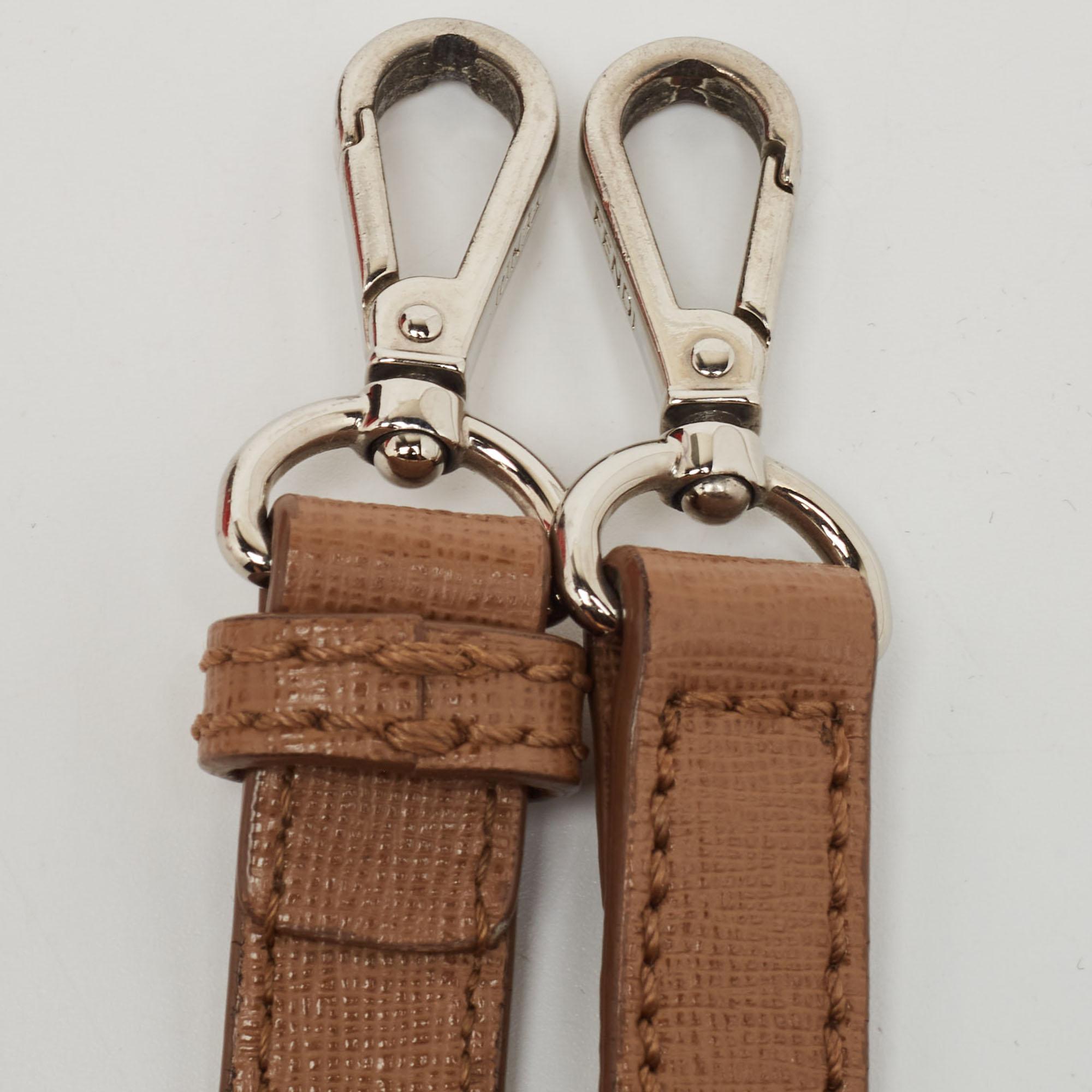 Fendi Tri Color Leather Small Demi Jour Top Handle Bag In Good Condition For Sale In Dubai, Al Qouz 2