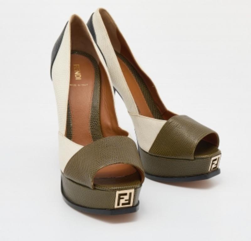 Fendi Tricolor Leguan Leder Fendista Peep Toe Plateau Pumps Größe 41 im Zustand „Gut“ im Angebot in Dubai, Al Qouz 2