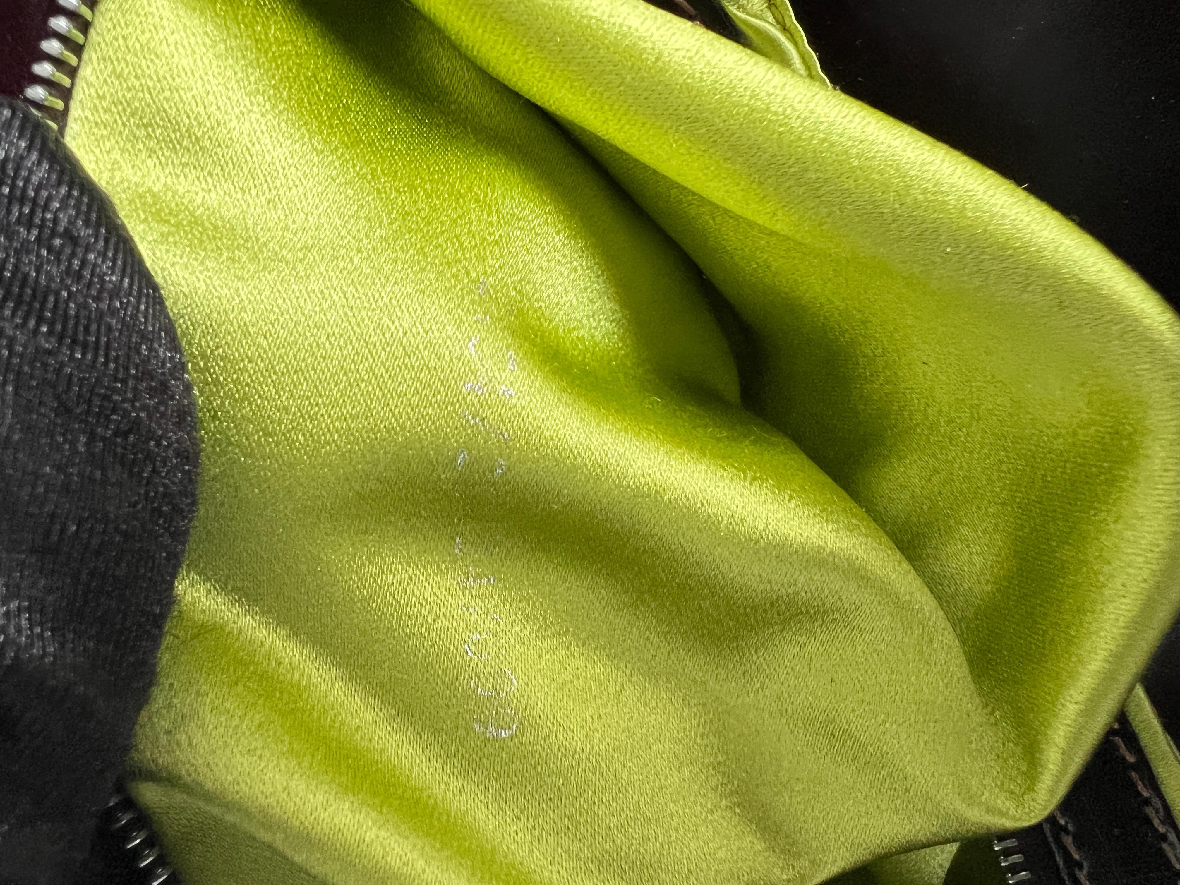 Fendi tropical pattern embroidery sequin baguette In Excellent Condition In Aurora, IL
