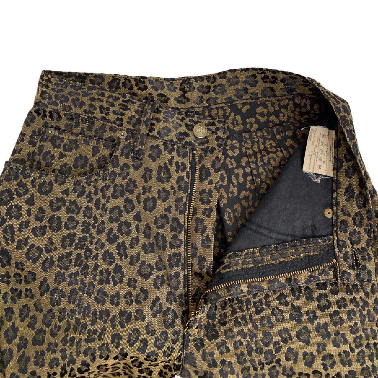 Pantalon Fendi   Jeans à taille haute en léopard Bon état - En vente à London, GB