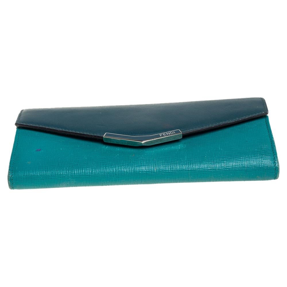 Fendi Two Tone Green Leather 2Jours Continental Wallet In Good Condition In Dubai, Al Qouz 2