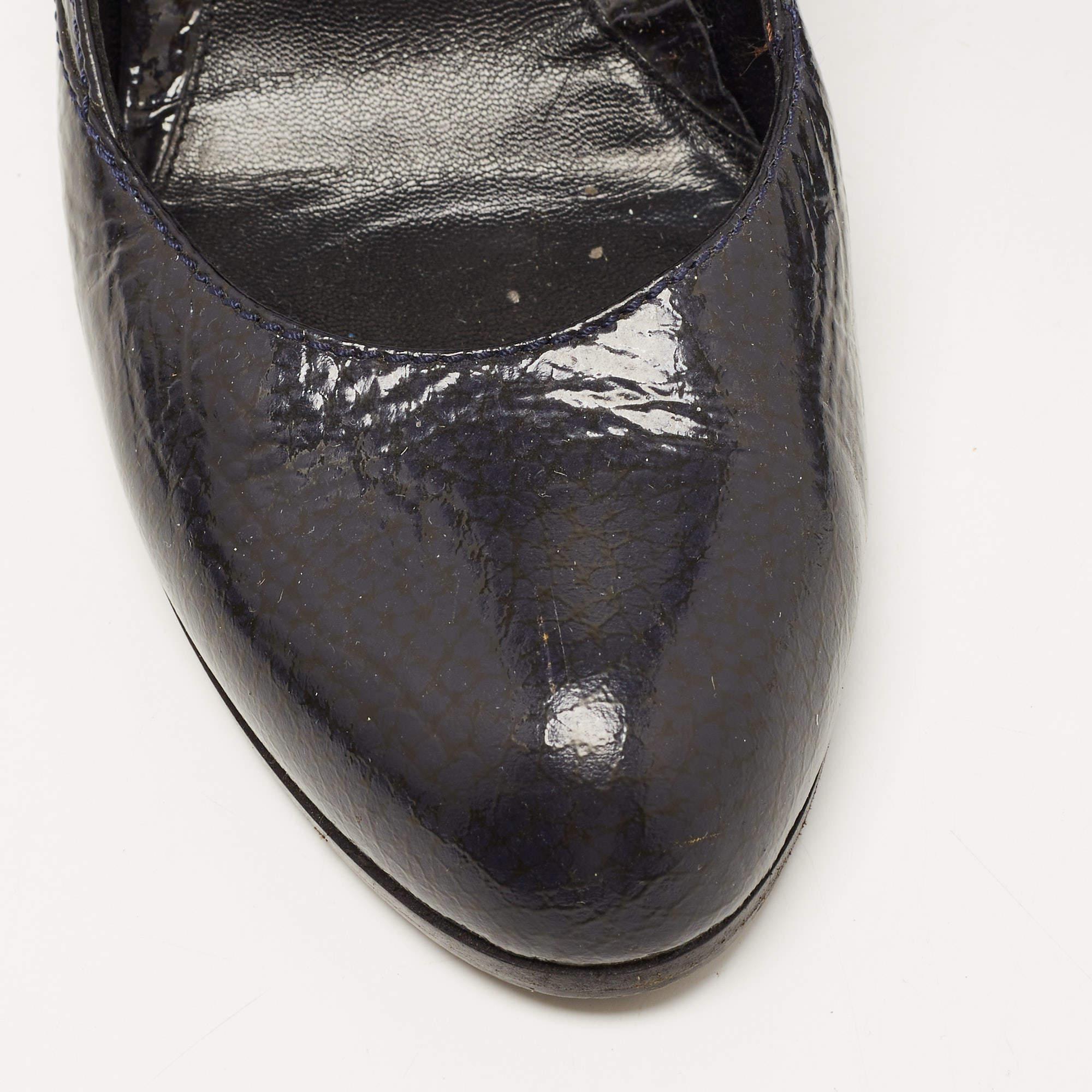 Fendi Zwei Ton strukturiertes Leder Mary Jane Keil Pumps Größe 39 2