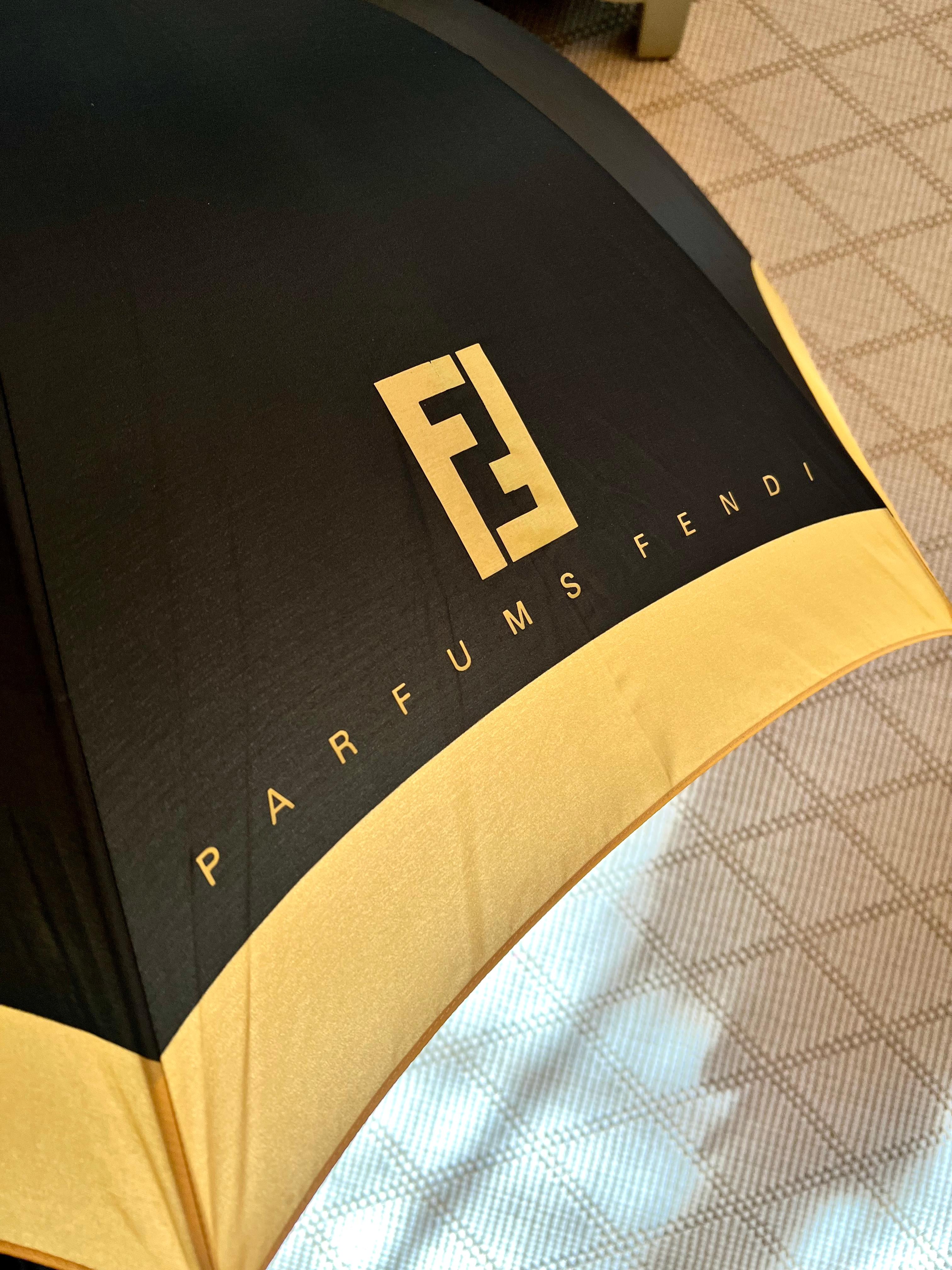Appliqué Fendi Umbrella with Gold Logo For Sale
