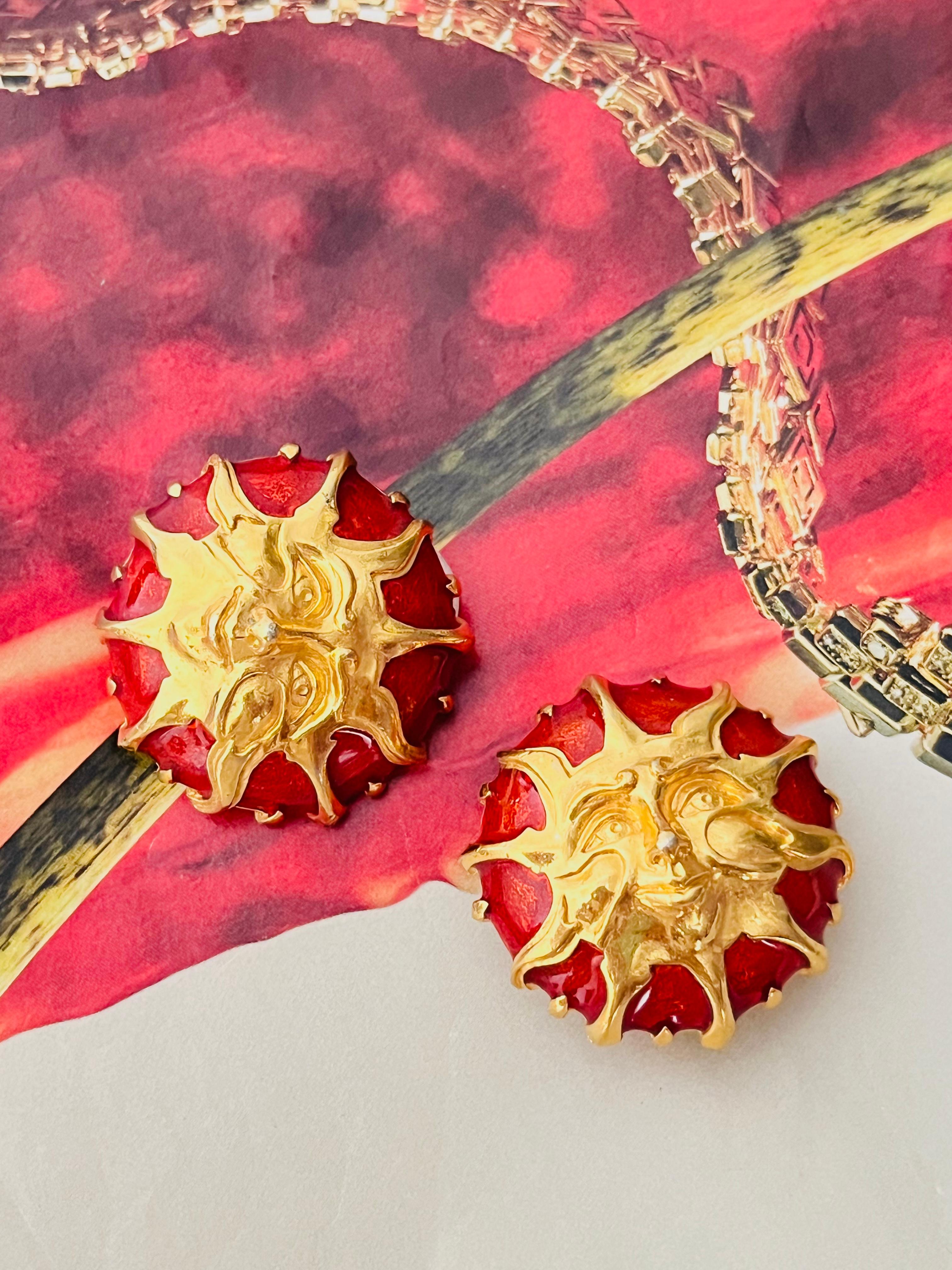 Art Deco Fendi Vintage 1980 Baroque Huge Sun Face Red Enamel Circle Chunky Clip Earrings For Sale