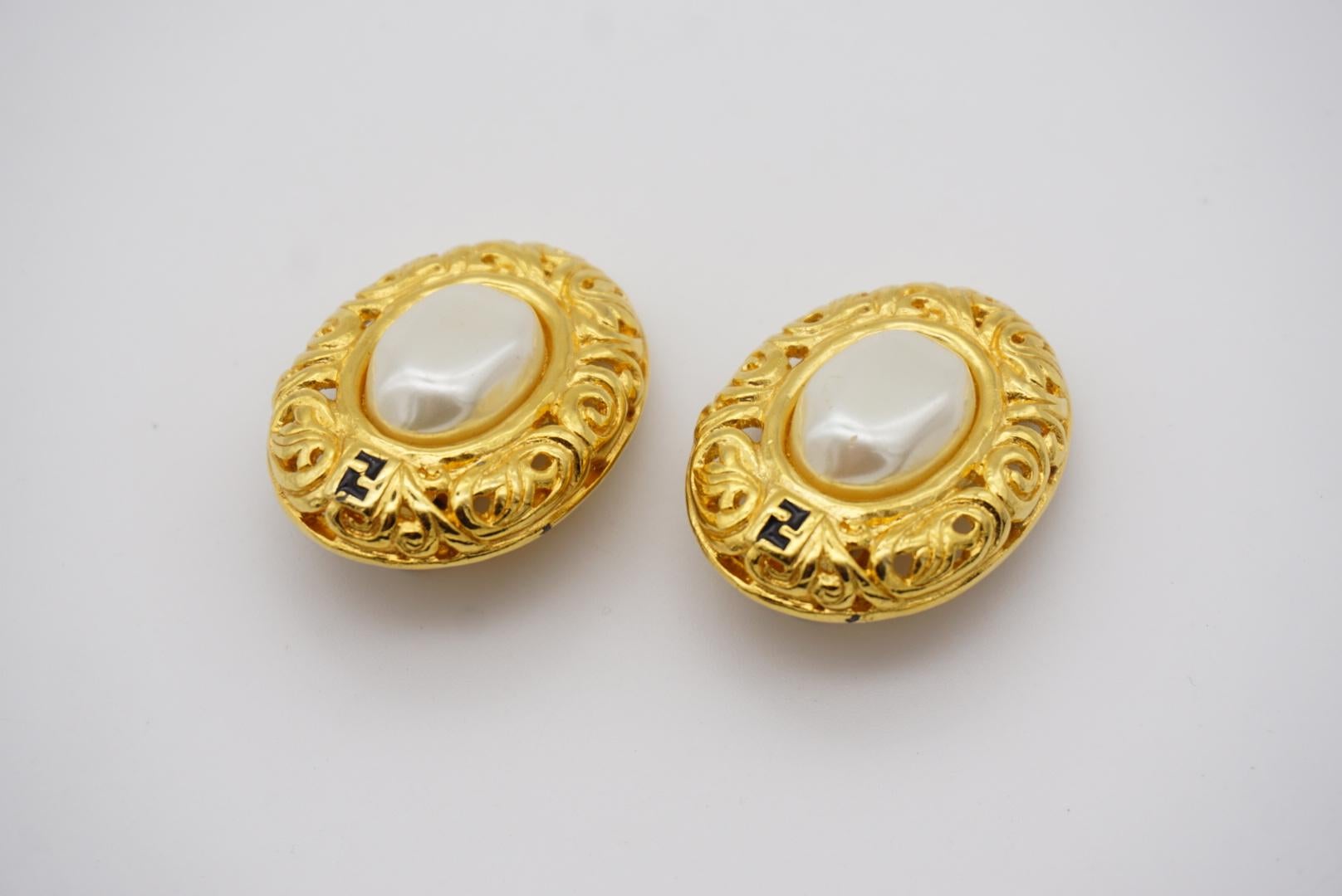 Women's or Men's Fendi Vintage 1980s F Large Oval Leaves Hollow White Pearl Gold Clip On Earrings For Sale