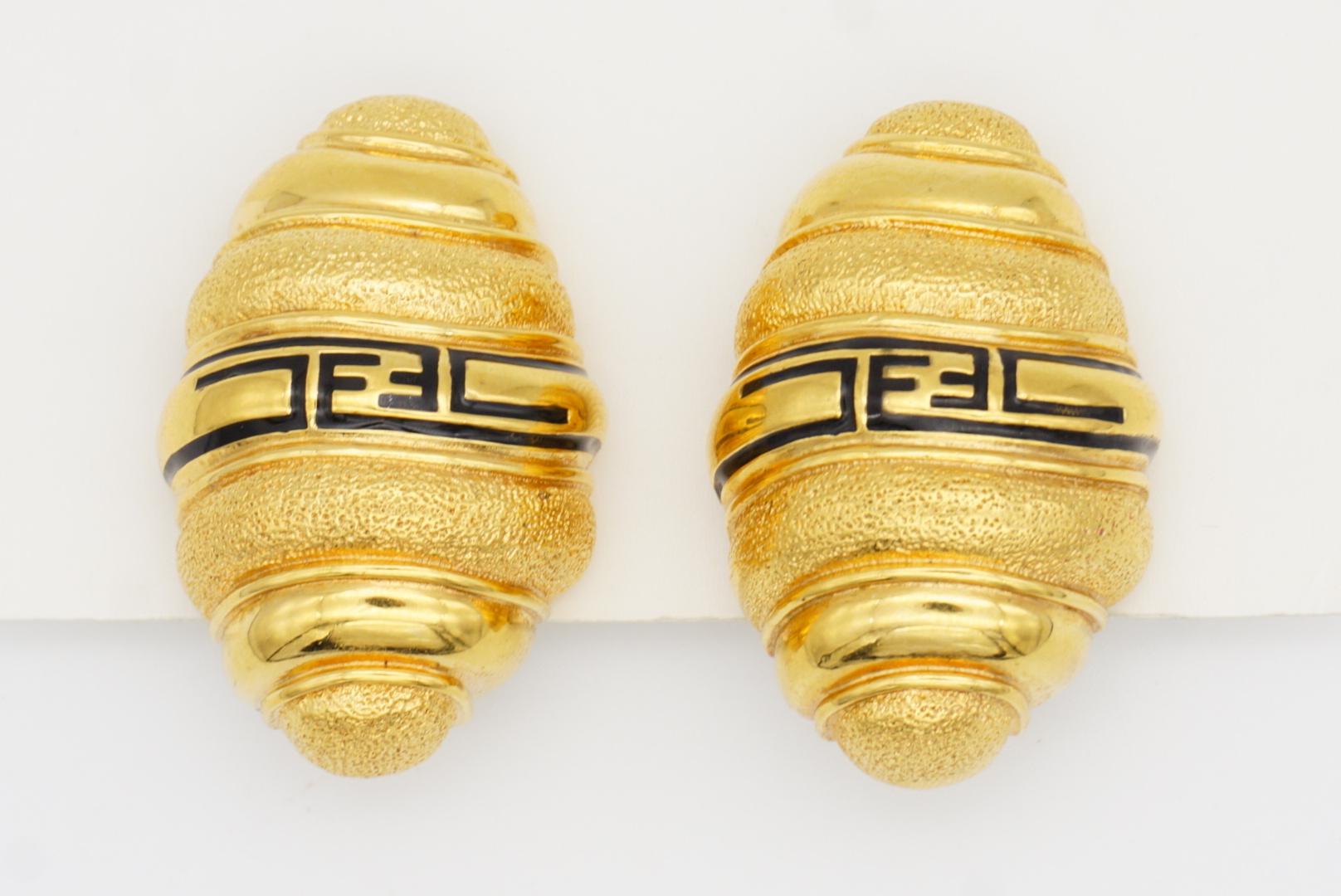 Fendi Vintage 1980s Large Fendista Logo Black F Shell Dome Chunky Gold Earrings For Sale 4