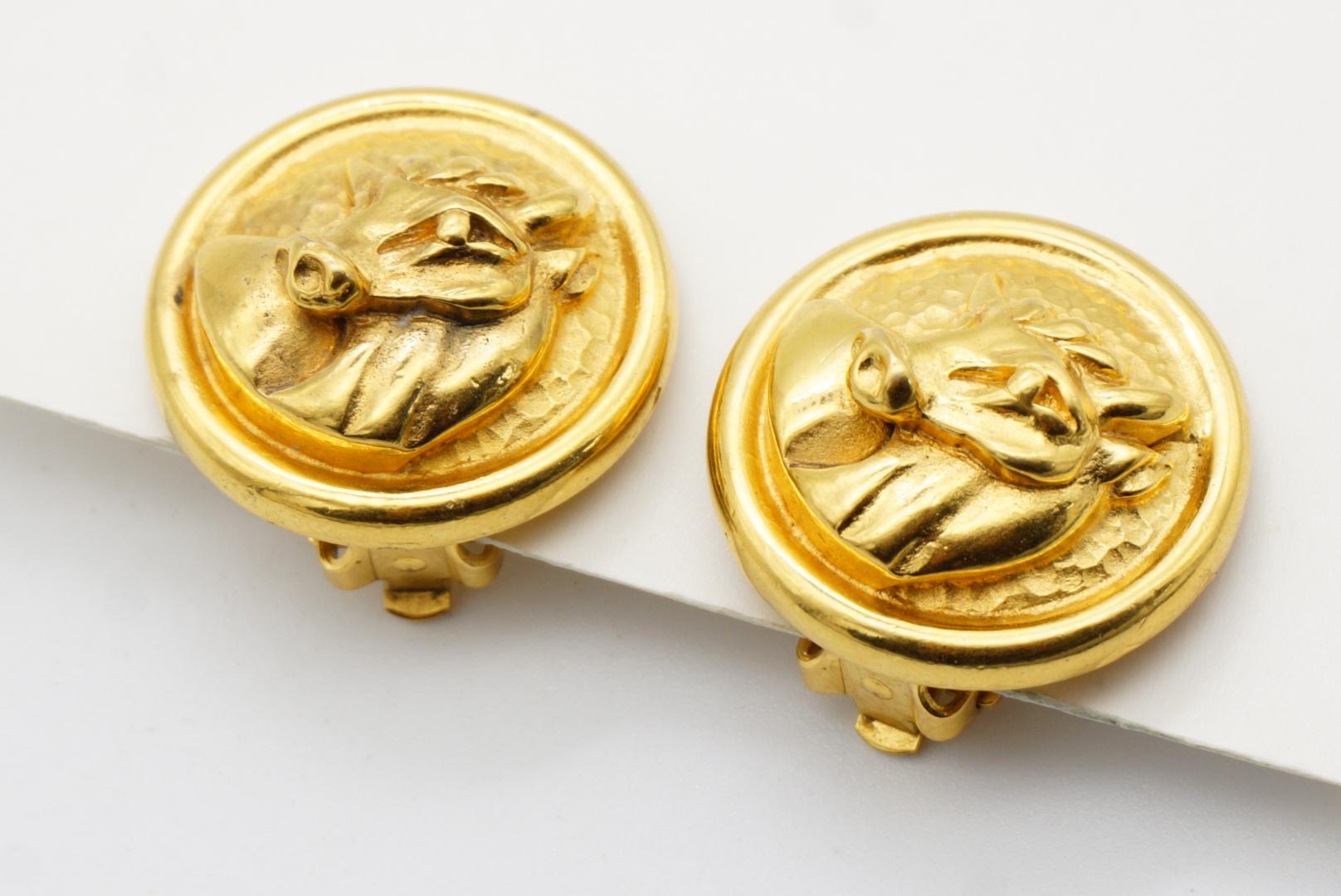 Fendi Vintage 1980s Zodiac Taurus Circle Round Relief Bull Ox Gold Clip Earrings For Sale 4