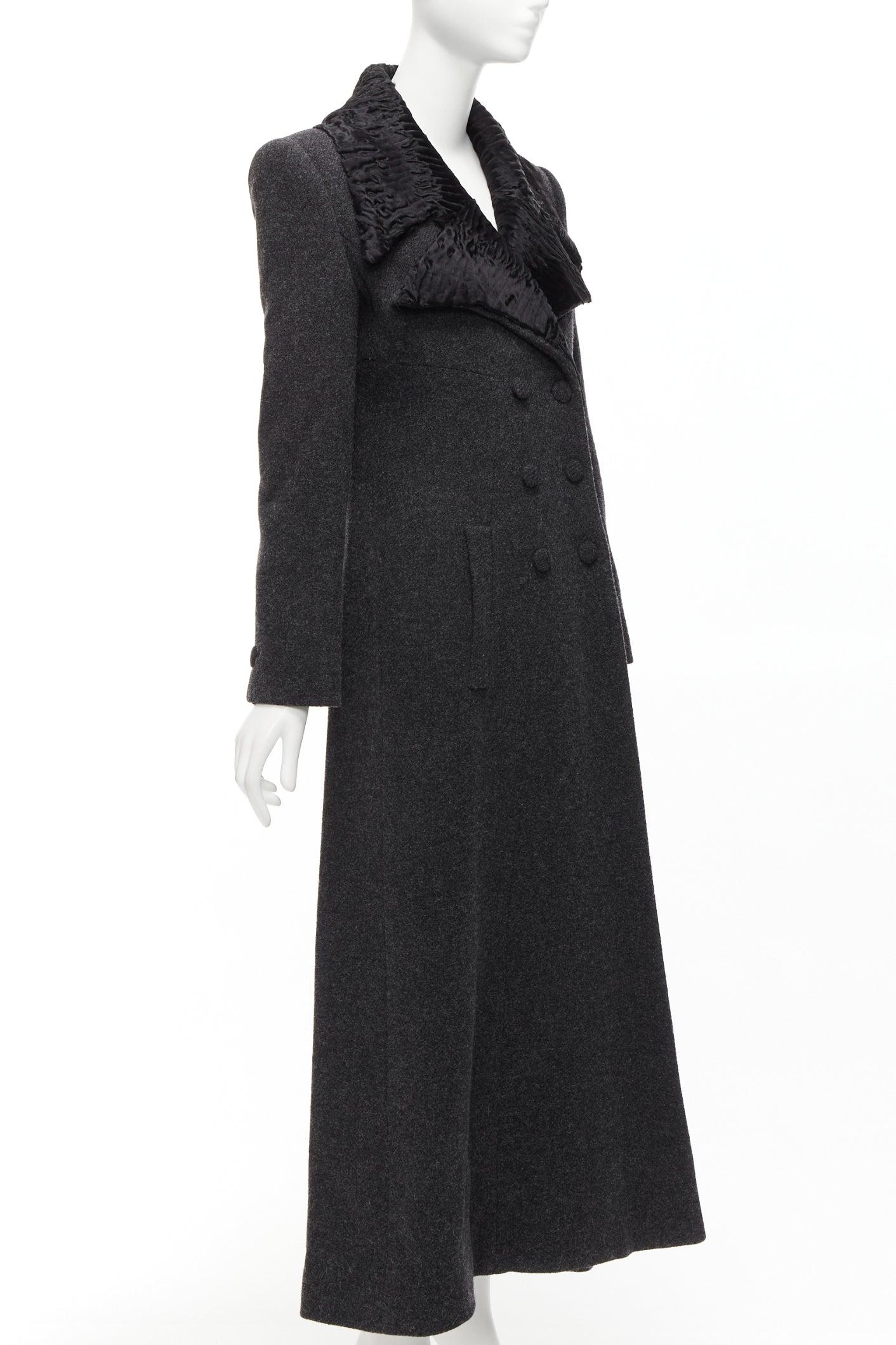 Women's FENDI Vintage Astrakhan fur collar grey virgin wool blend longline coat IT42 M For Sale