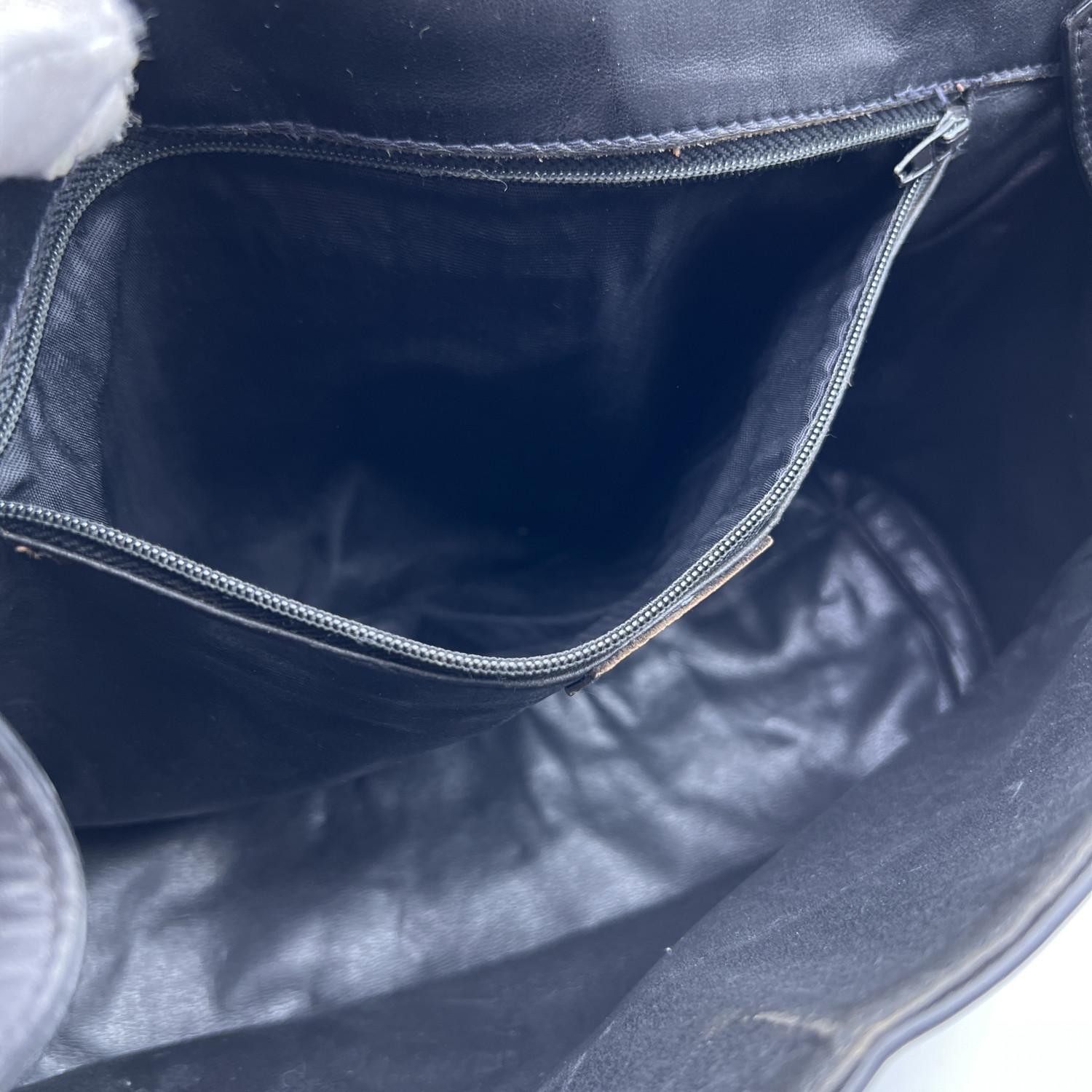 Fendi Vintage Black Leather Embossed Flap Messenger Crossbody Bag 3