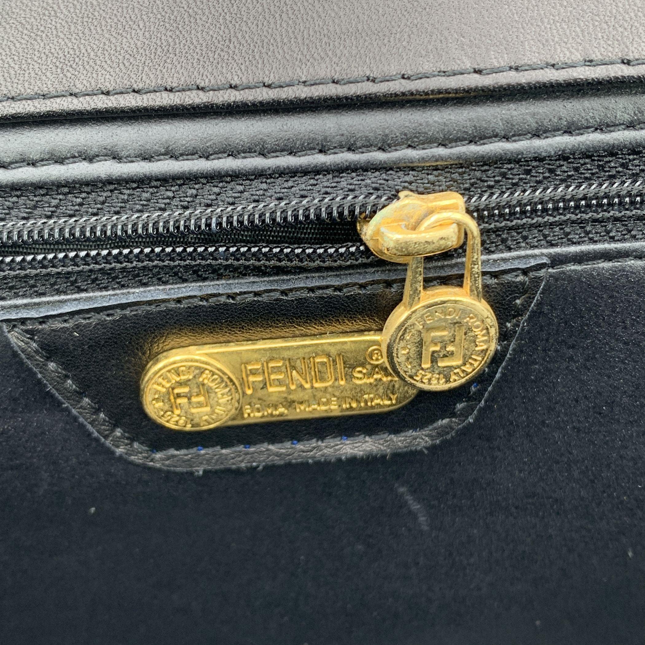 Fendi Vintage Schwarze gesteppte Pasta Umhängetasche aus Leder Damen im Angebot