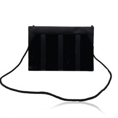Fendi Vintage Messenger-Umhängetasche aus schwarzem Satin und Samt