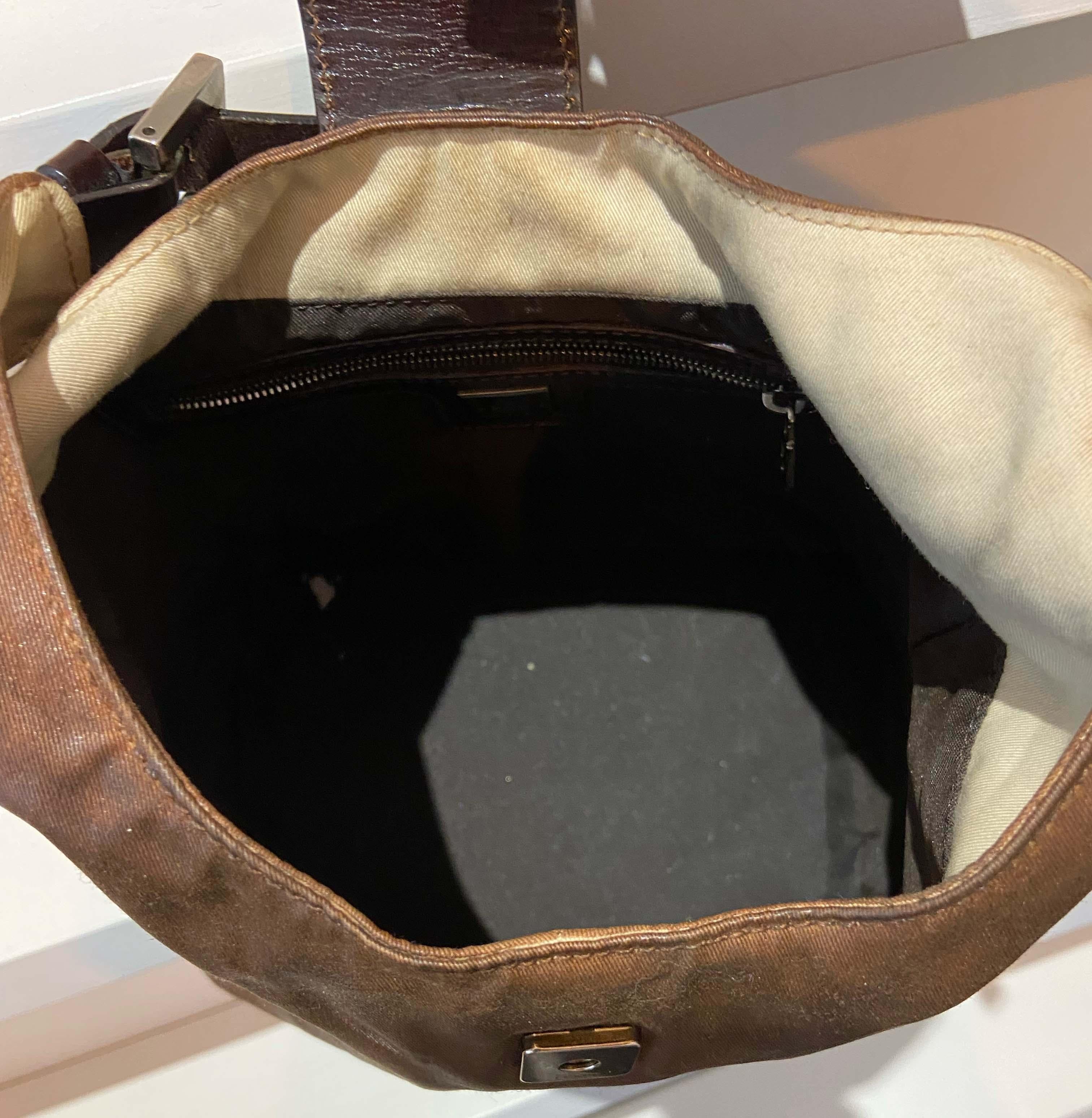 Women's or Men's Fendi Vintage Brown Leather Shoulder Bag