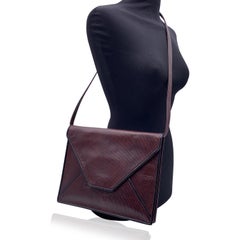 Fendi Vintage geprägte gerippte braune Leder-Clutch Umhängetasche