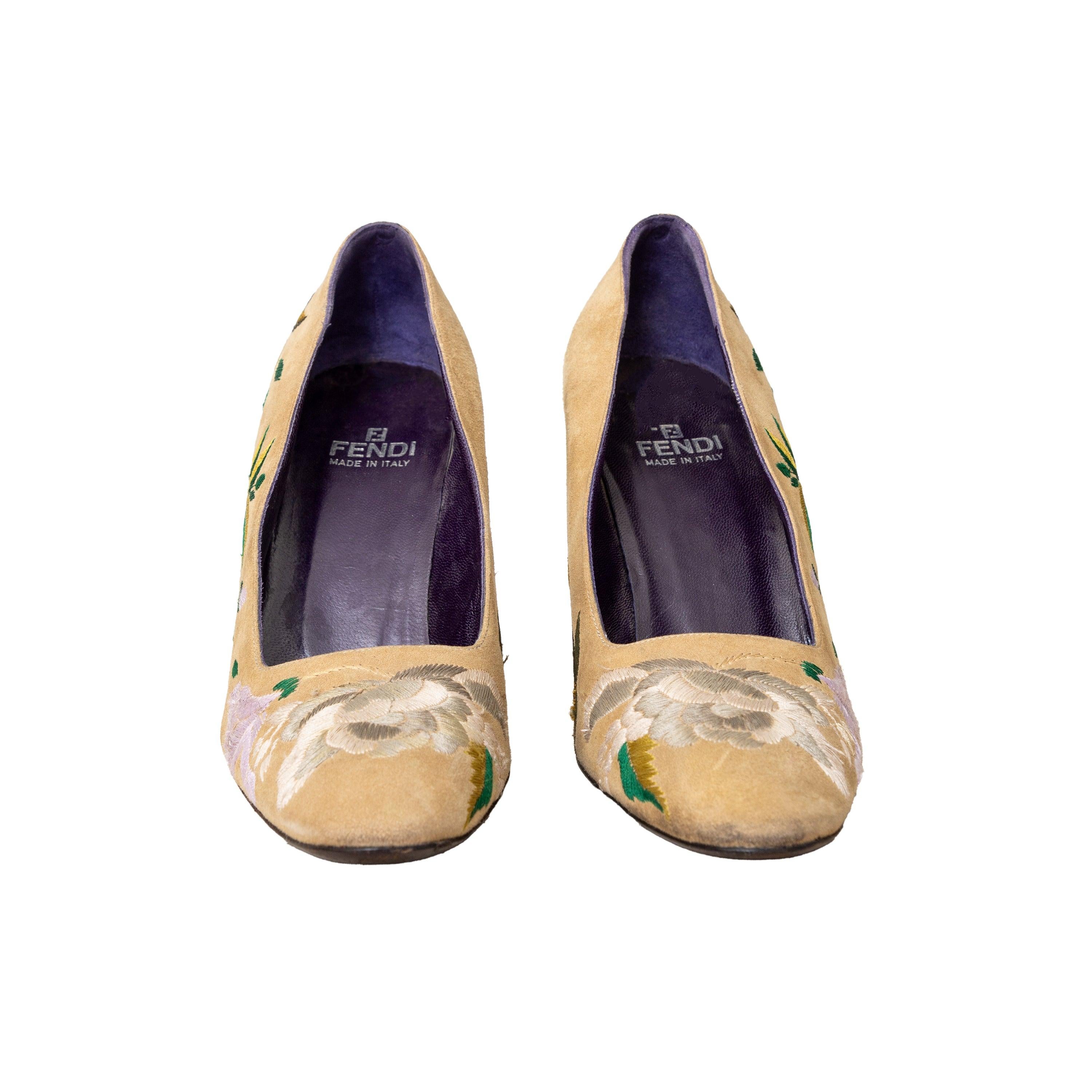 Fendi Vintage Tacones de Cuña Bordados - '00s Beige en venta