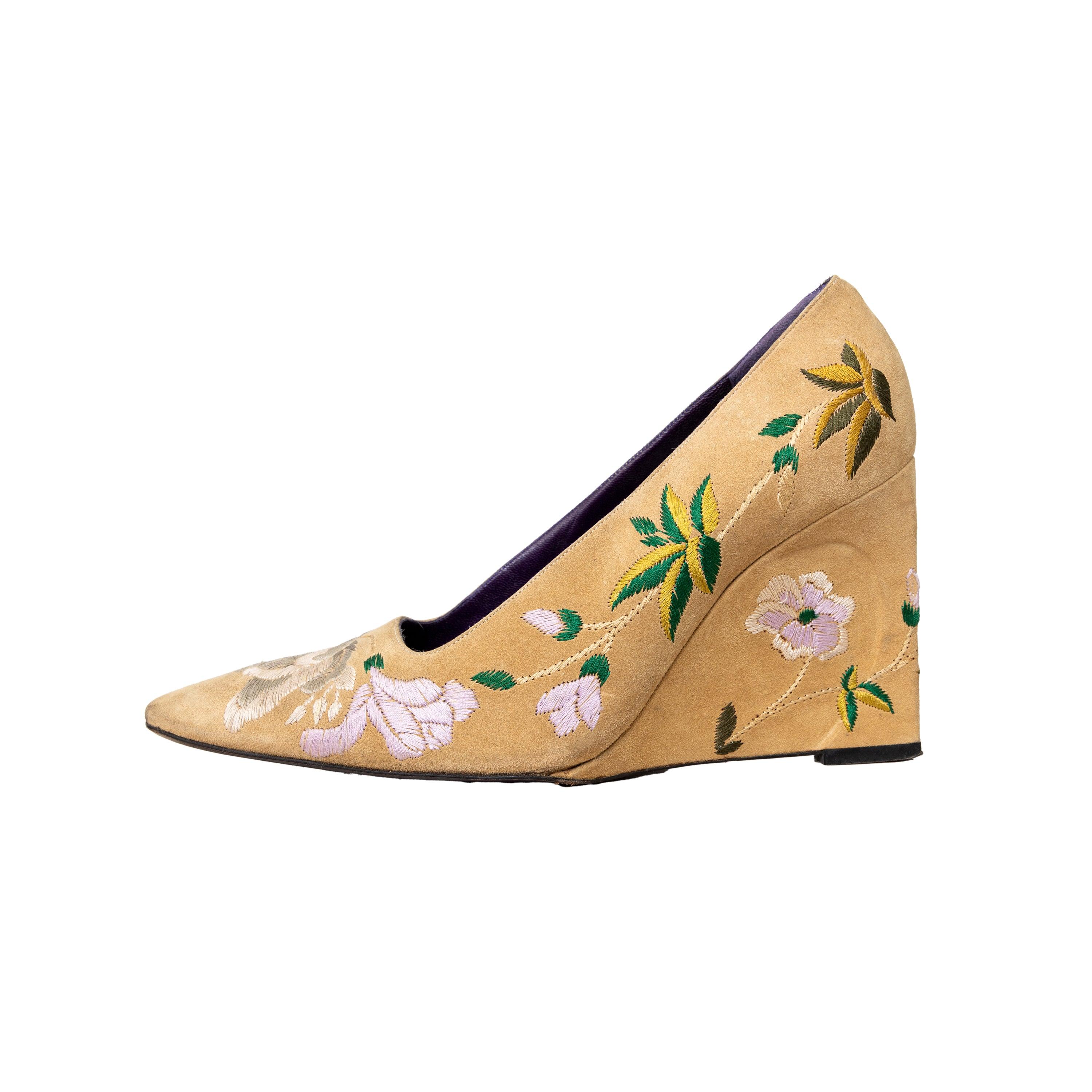 Fendi Vintage Tacones de Cuña Bordados - '00s en venta 2