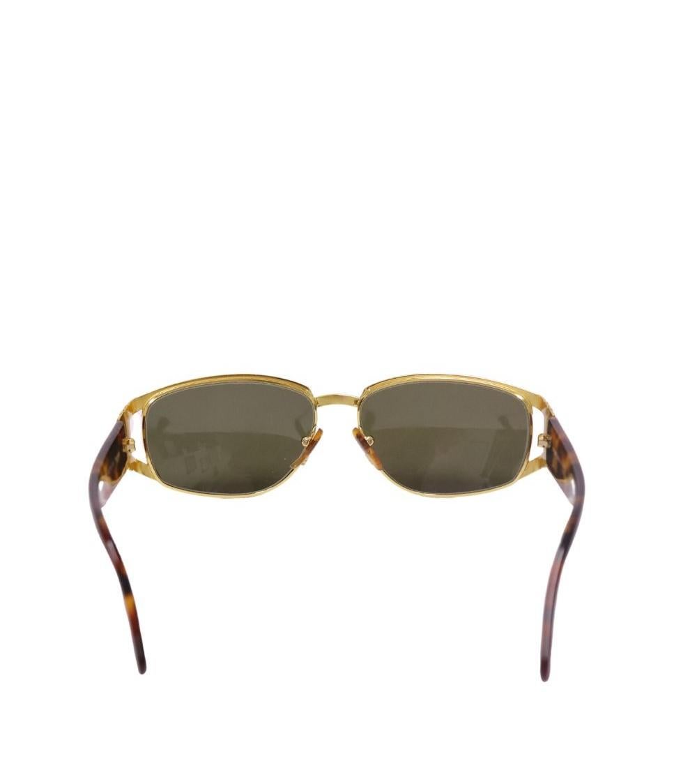 Fendi Vintage Gold Sunglasses In Good Condition For Sale In Amman, JO
