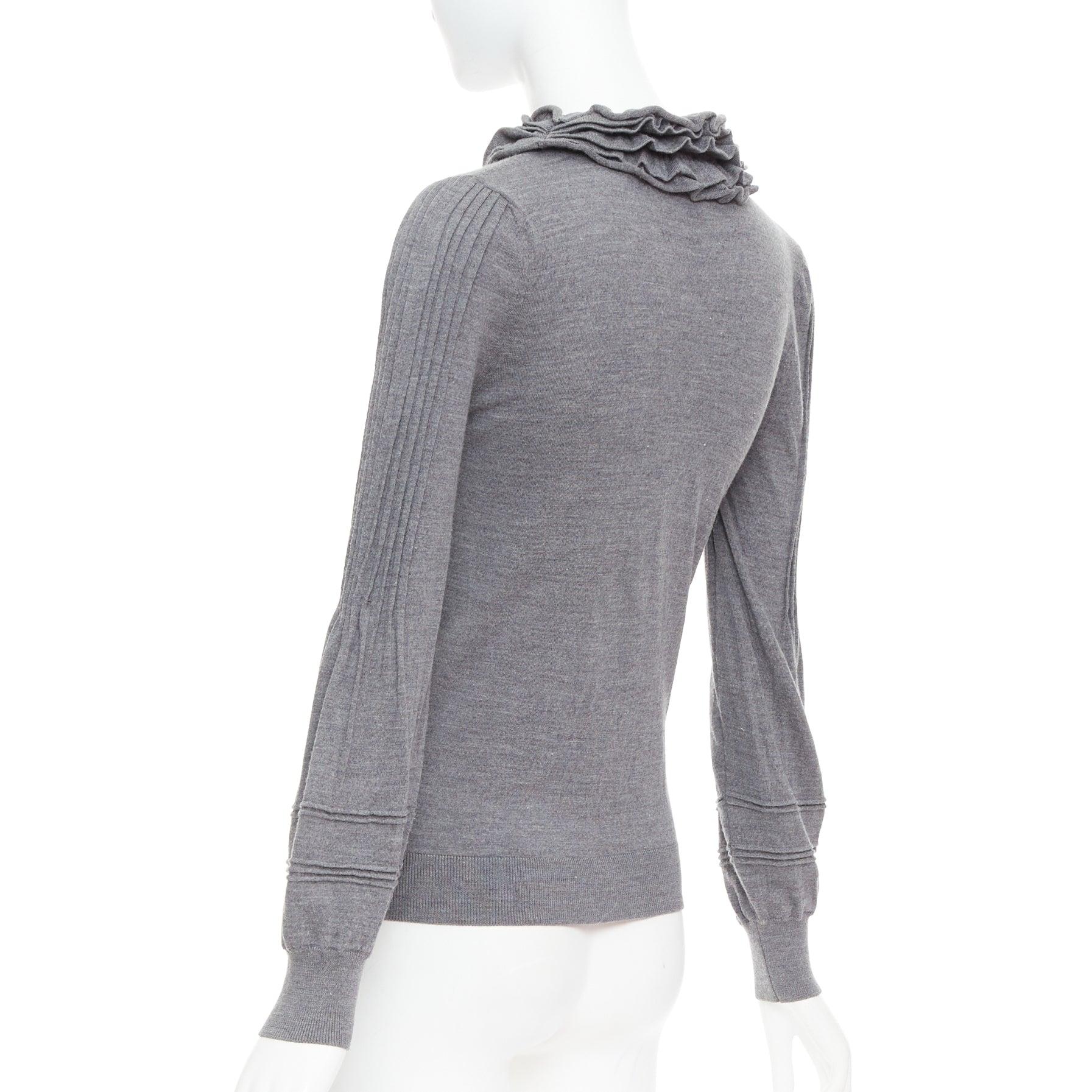 FENDI Vintage grey extrafine wool ruffle collar pleated sweater IT40 S For Sale 1