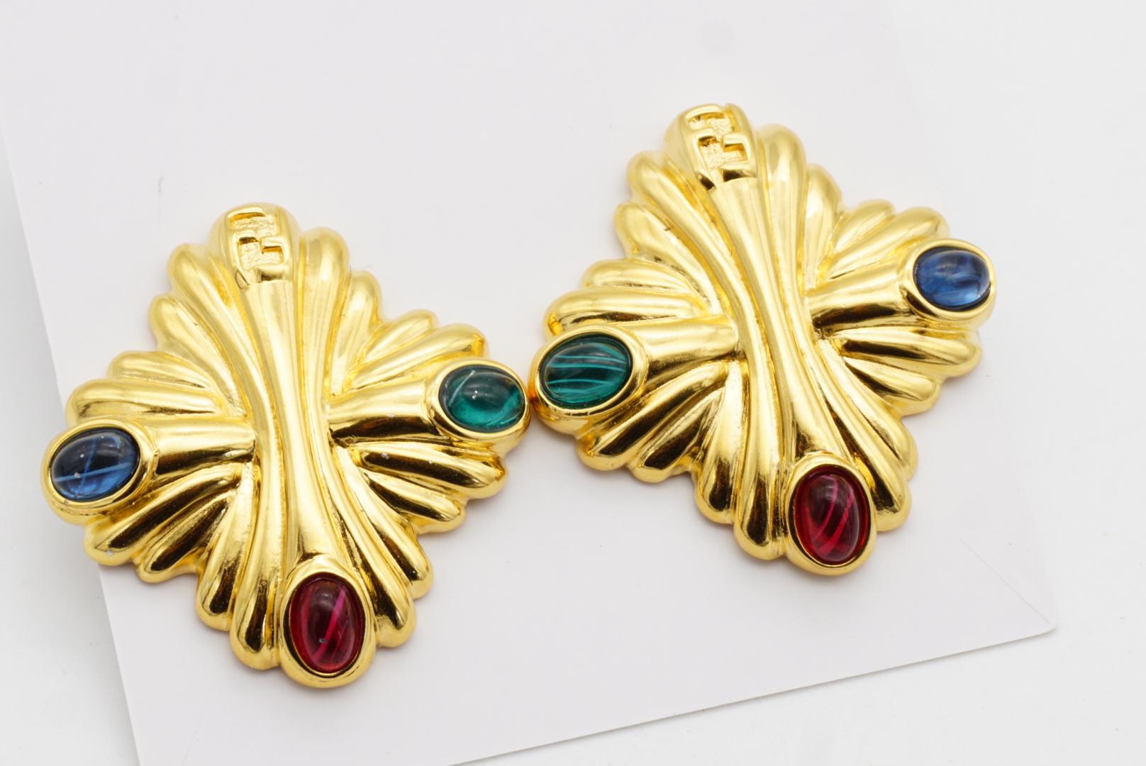 Fendi Vintage Gripoix Logo F Rubin Smaragd Lapis Crest Malteserkreuz Ohrringe im Angebot 6