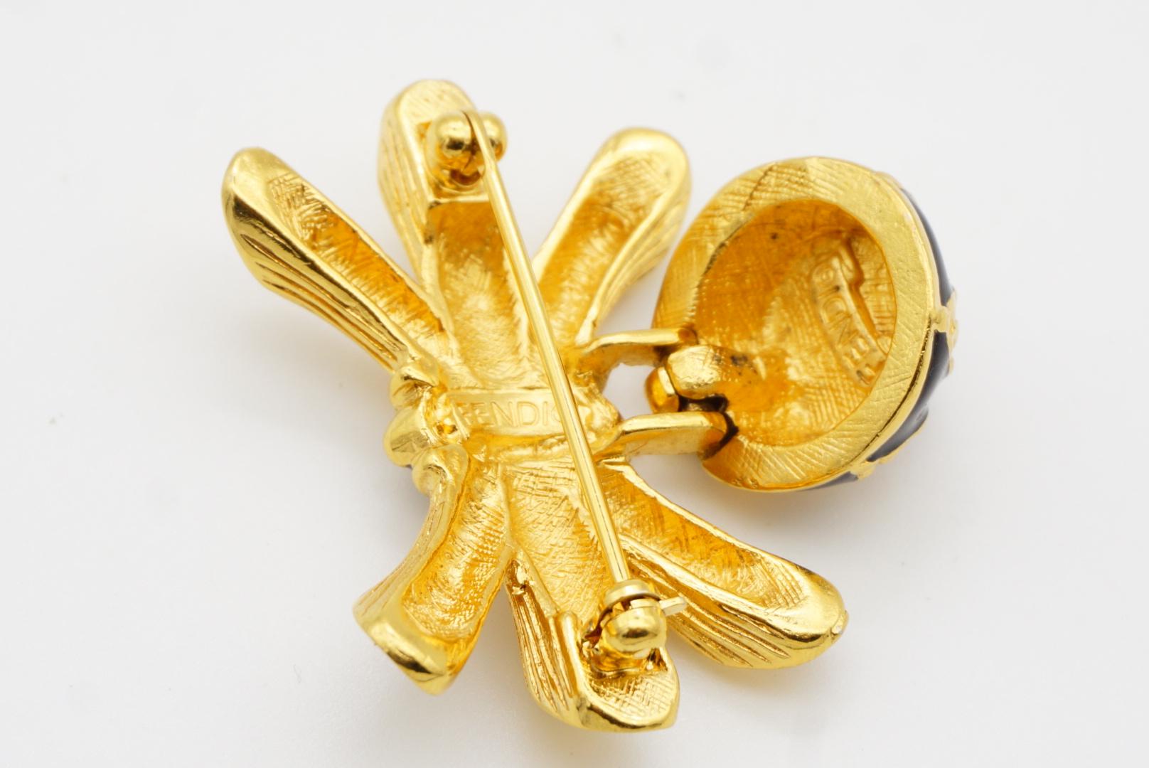 Fendi Vintage Gripoix Rubí Flor Círculo Gota Cristal Colgante Broche Lazo Negro en venta 8