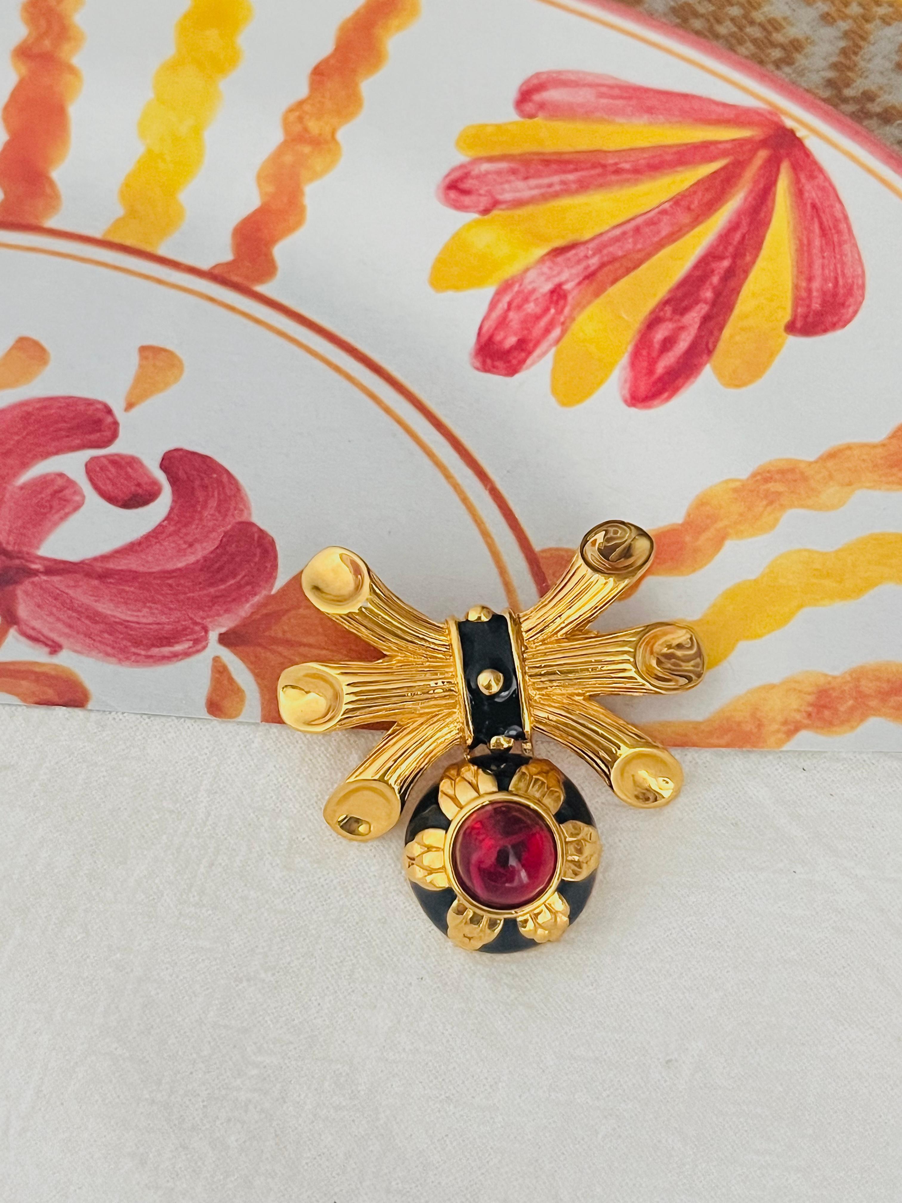 Femenino o masculino Fendi Vintage Gripoix Rubí Flor Círculo Gota Cristal Colgante Broche Lazo Negro en venta