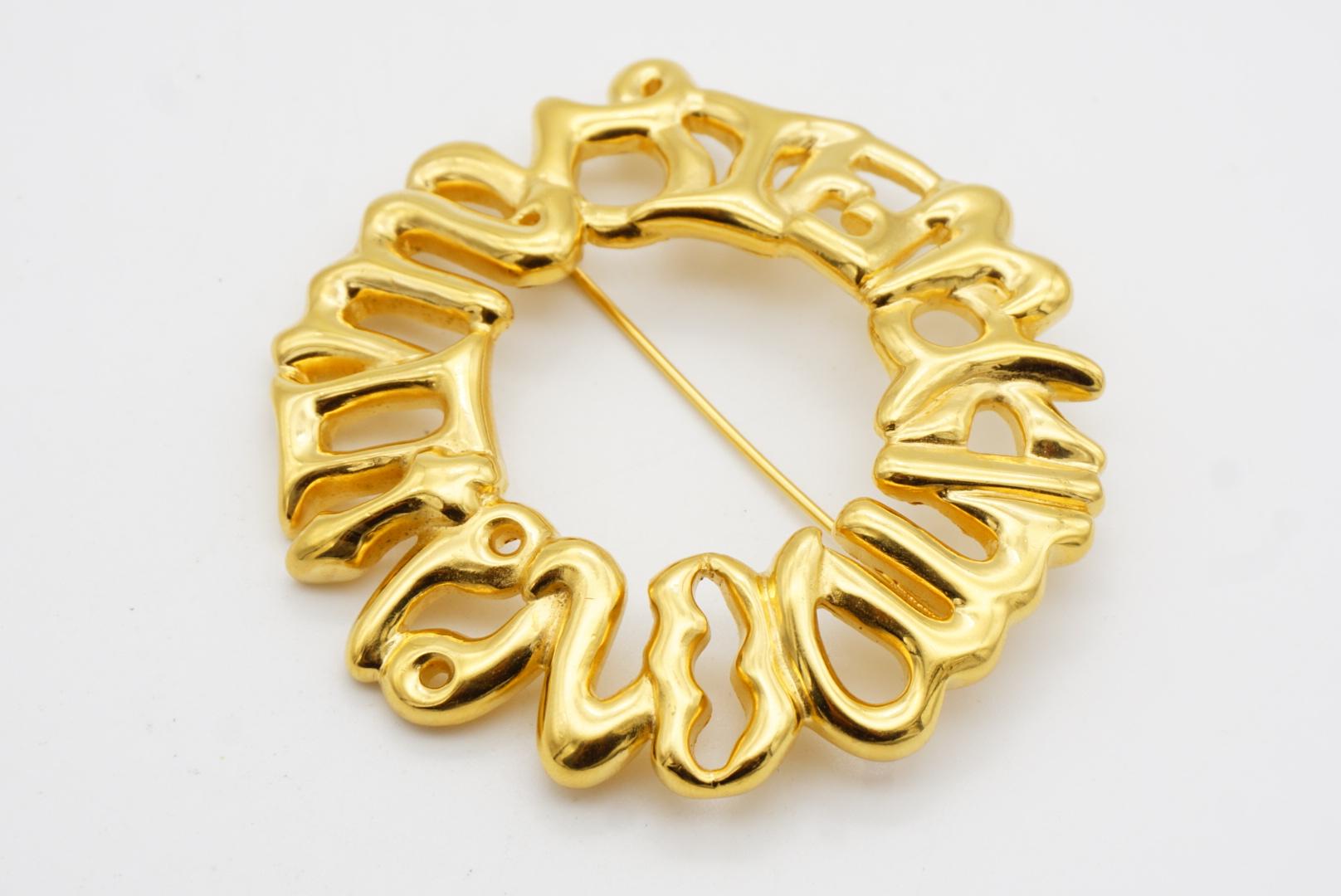 Fendi Vintage Large Fendista Logo F Zodiac Astrological Wreath Wheel Gold Brooch For Sale 5