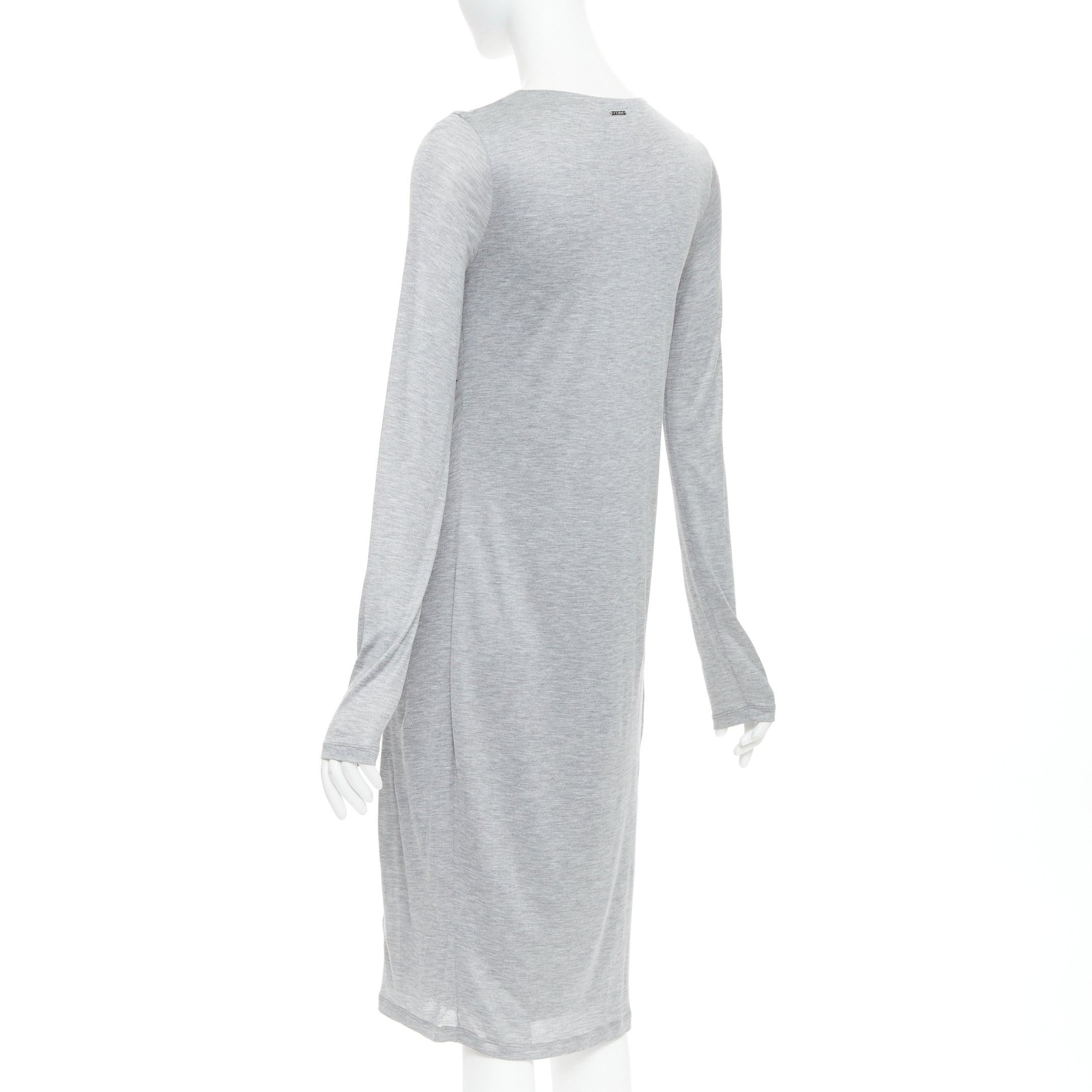 FENDI Vintage hellgrau drapiertes Jersey Rundhals-Midikleid IT40 S im Angebot 1