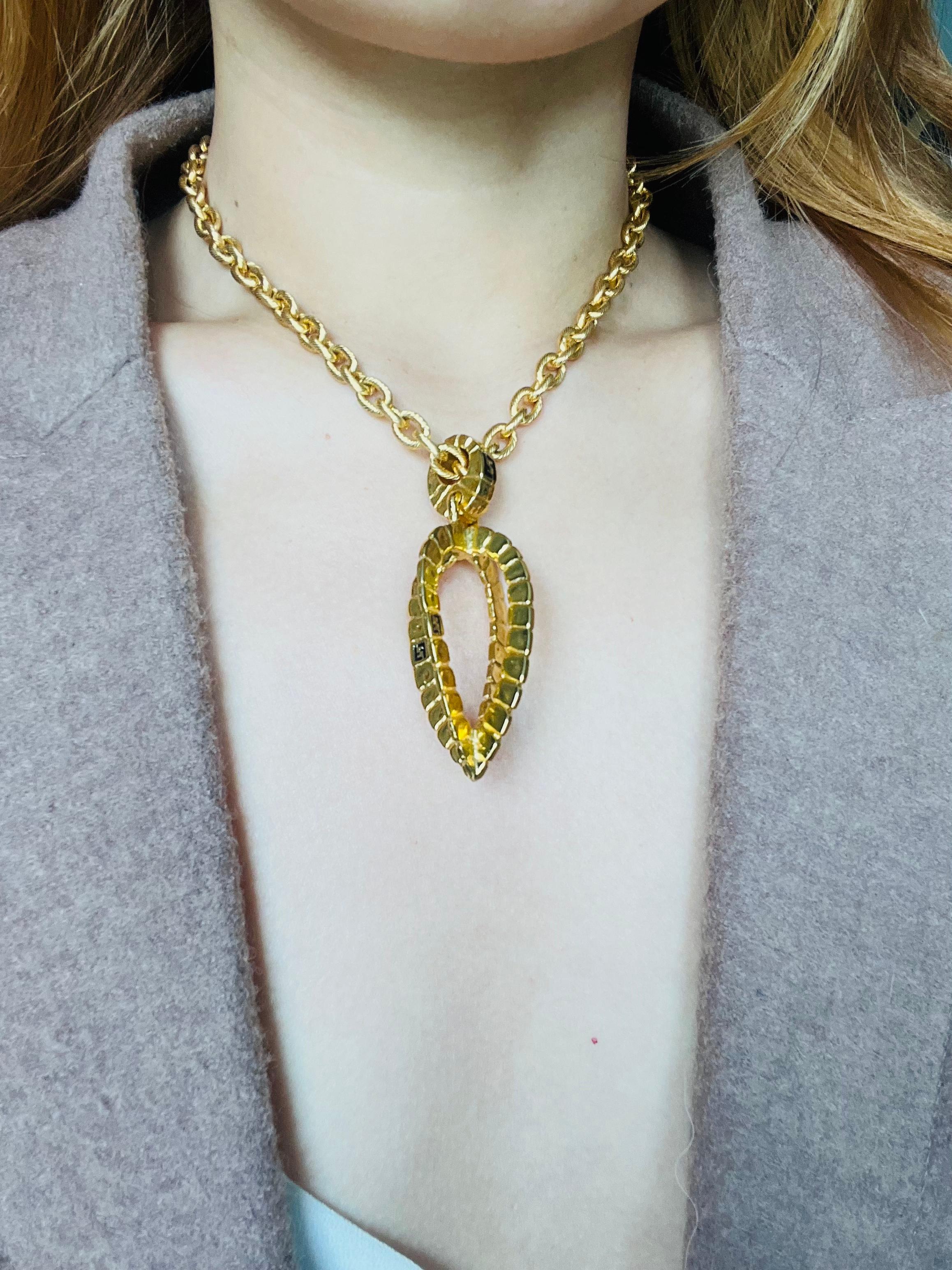 Fendi Vintage Logo F Fendista 3D Leaf Water Drop Pendant Chunky Long Necklace For Sale 2