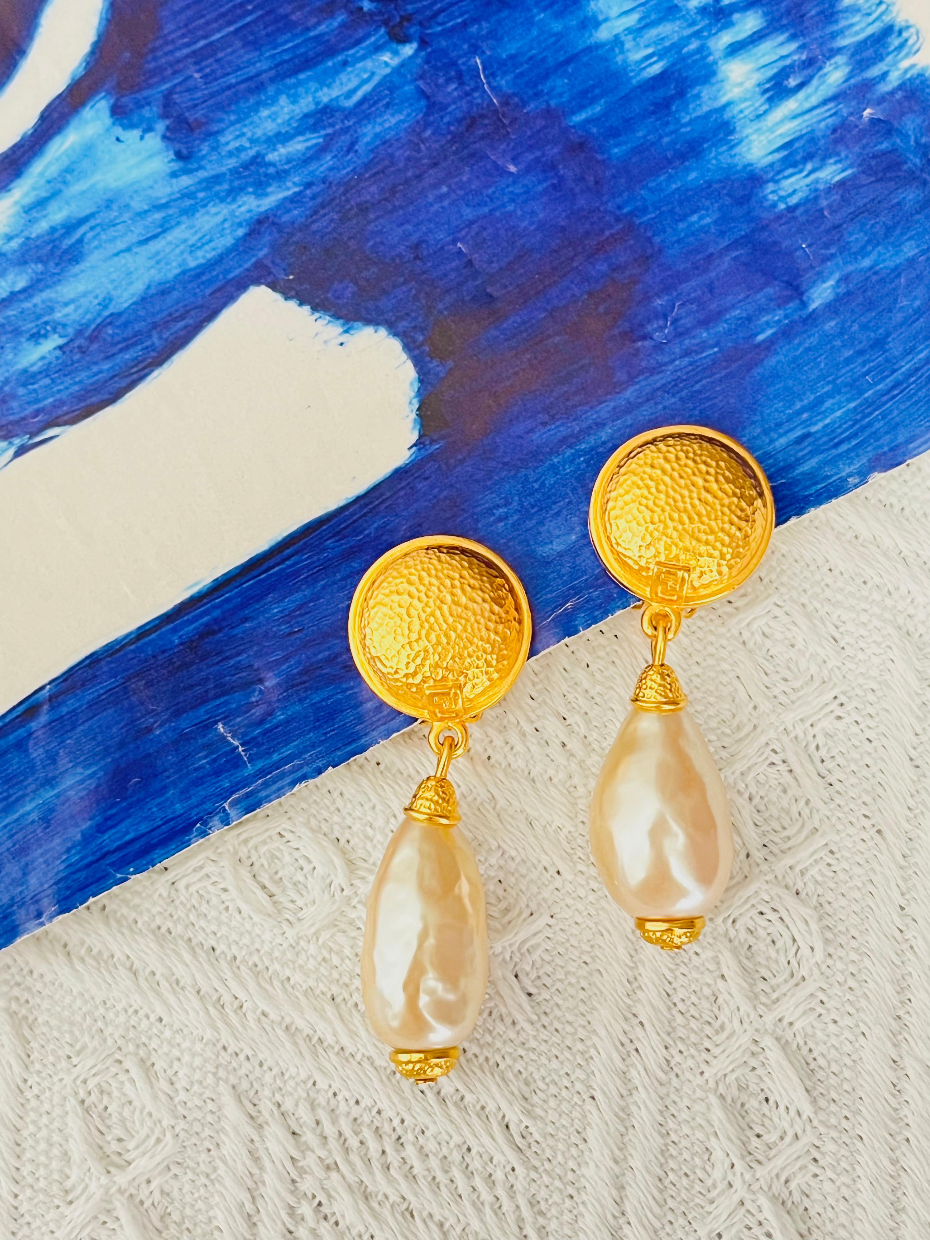 Fendi Vintage Logo F Fendista Circle Round White Pearl Water Drop Clip Earrings In Excellent Condition For Sale In Wokingham, England