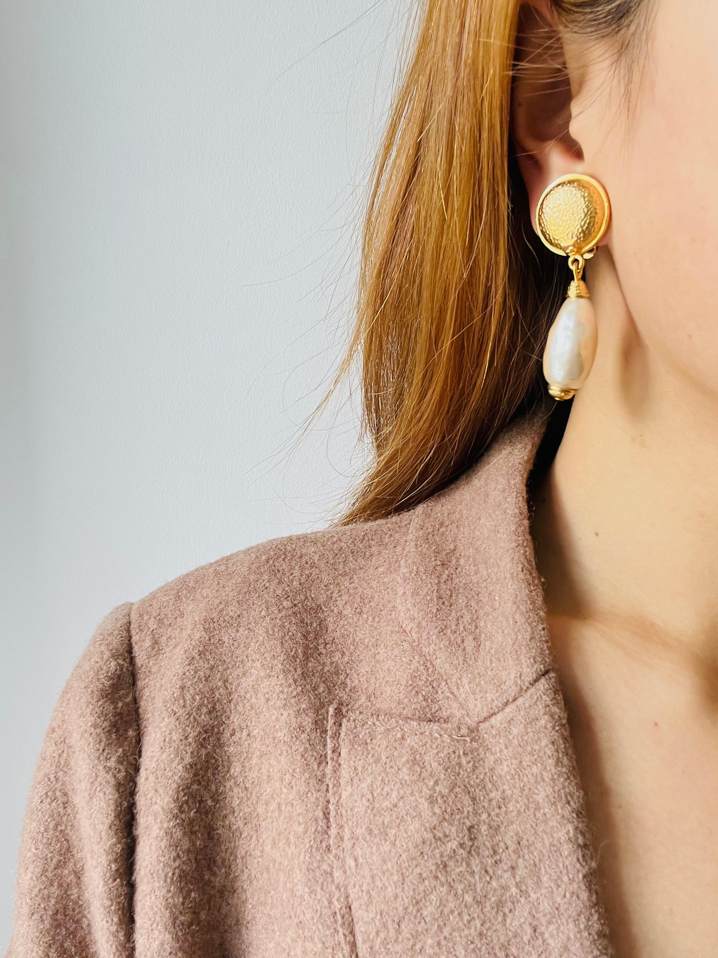 Fendi Vintage Logo F Fendista Circle Round White Pearl Water Drop Clip Earrings For Sale 1
