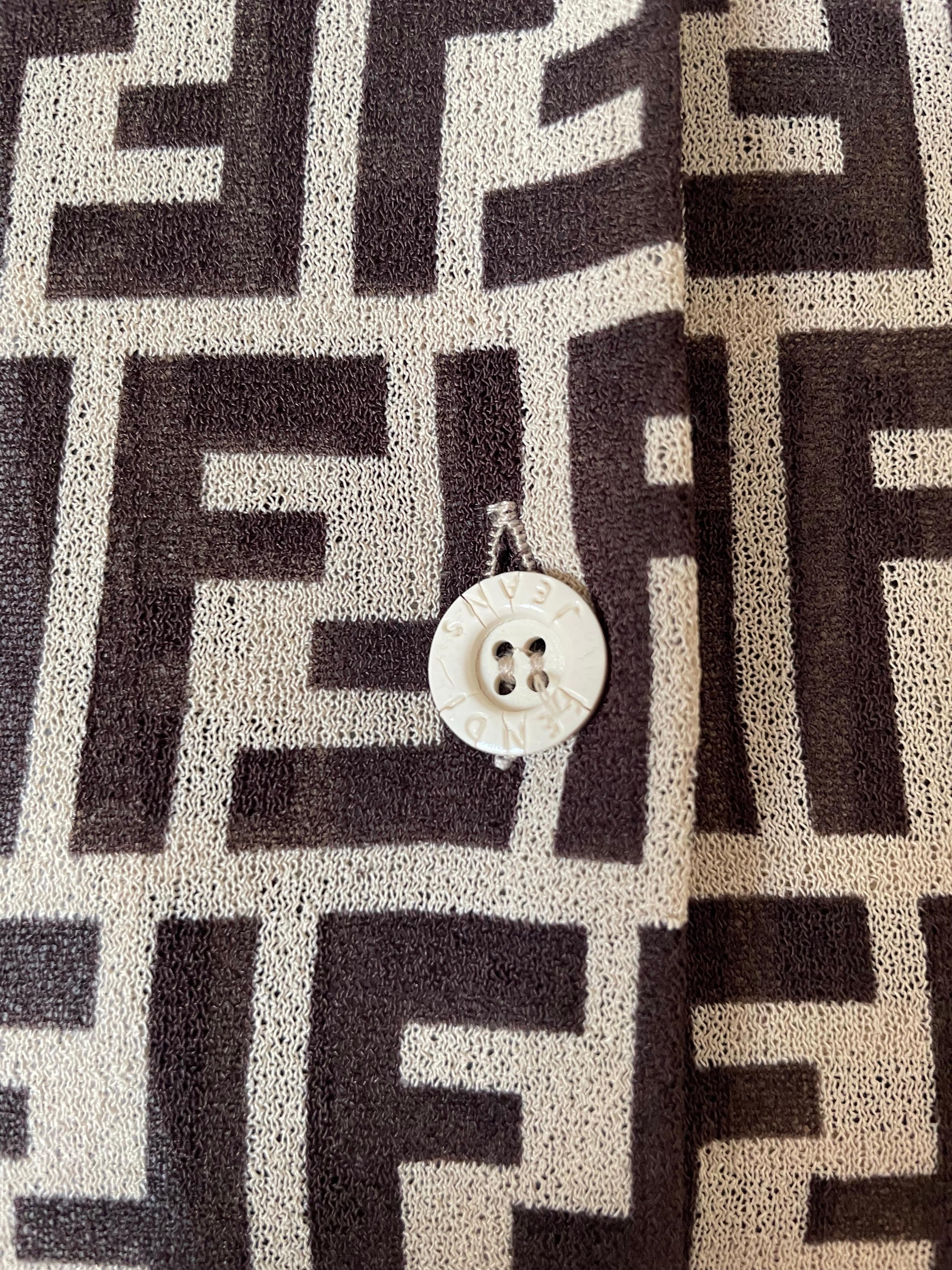 Camicetta Monogram Fendi Vintage. In condizioni buone in vendita a CACHAN, FR