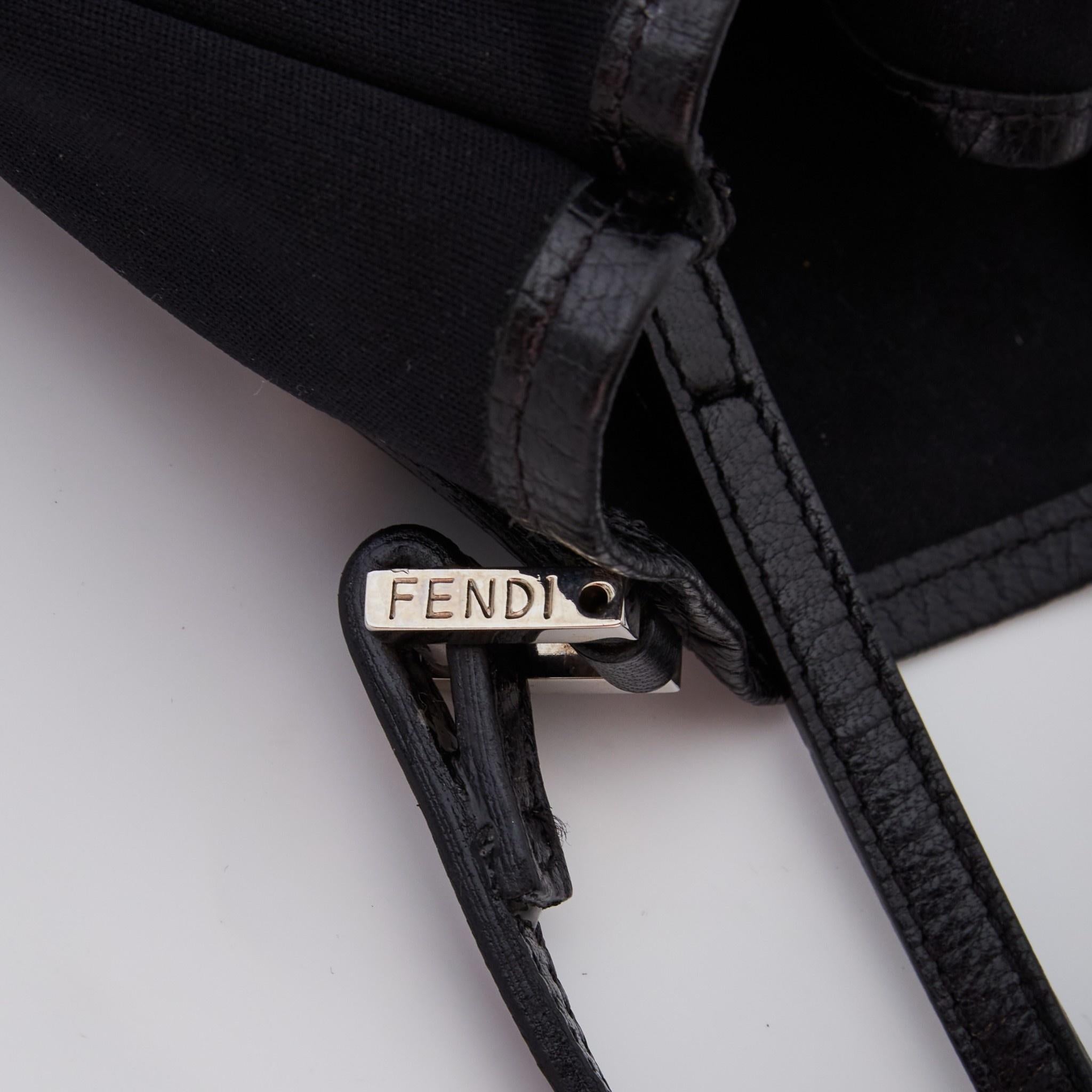 De las mujeres Mini bolso tote Fendi Vintage de nailon negro en venta