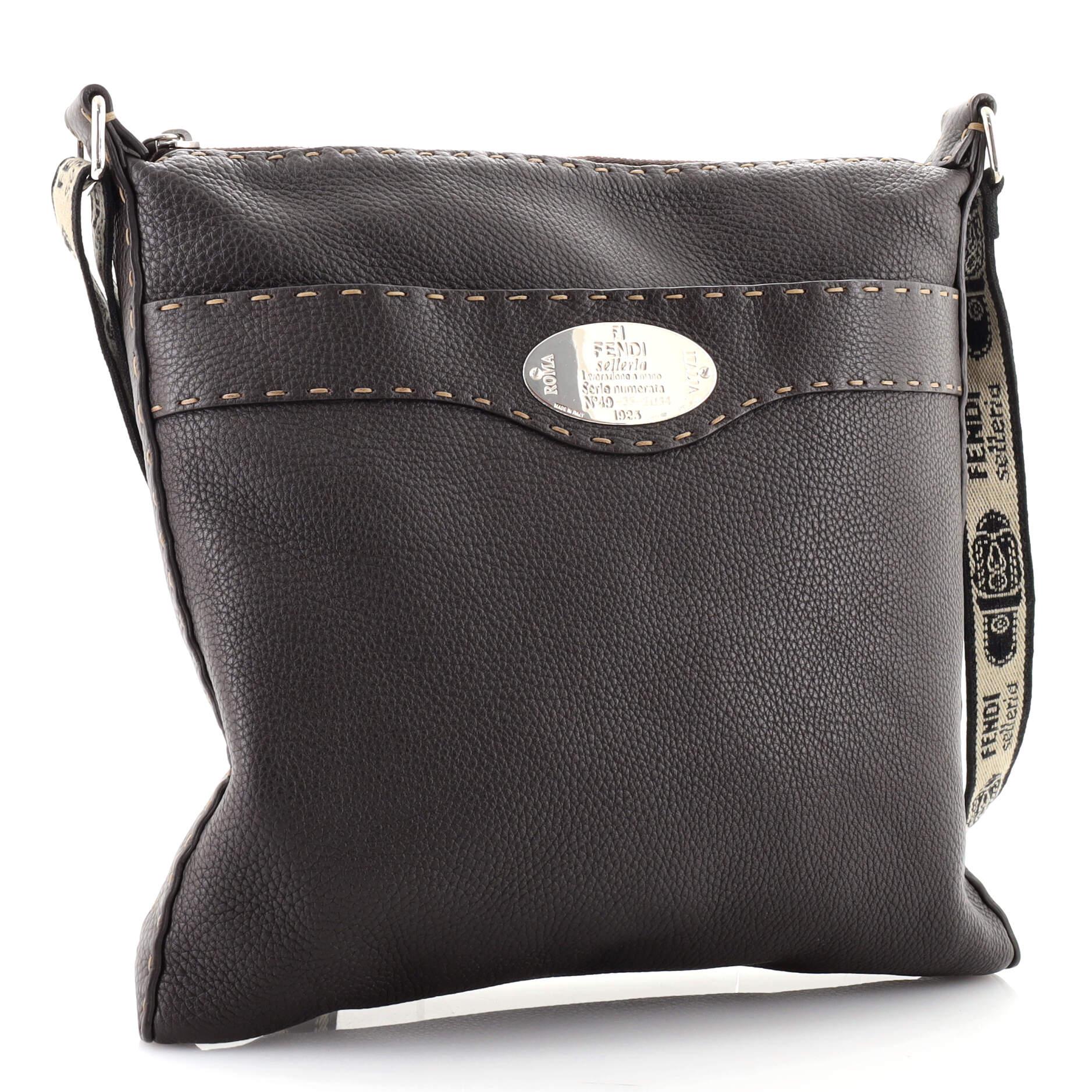 Black Fendi Vintage Selleria Zip Messenger Bag Leather Medium