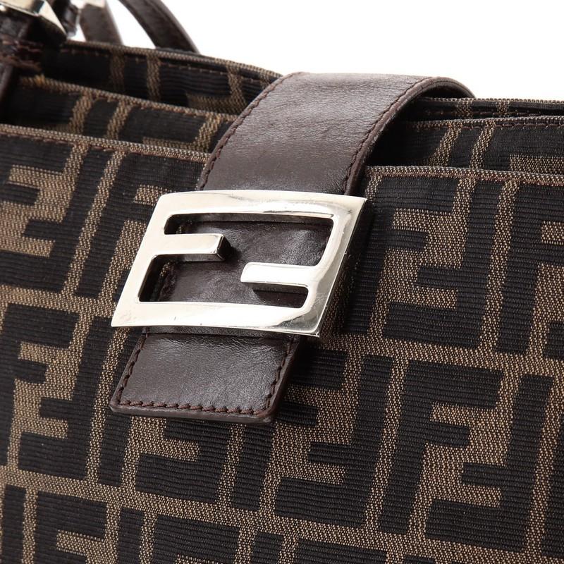 Fendi Vintage Umhängetasche Zucca aus Segeltuch Medium 2
