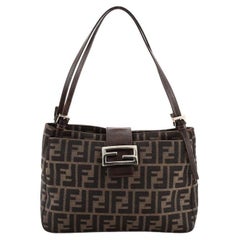 Fendi Vintage Umhängetasche Zucca aus Segeltuch Medium