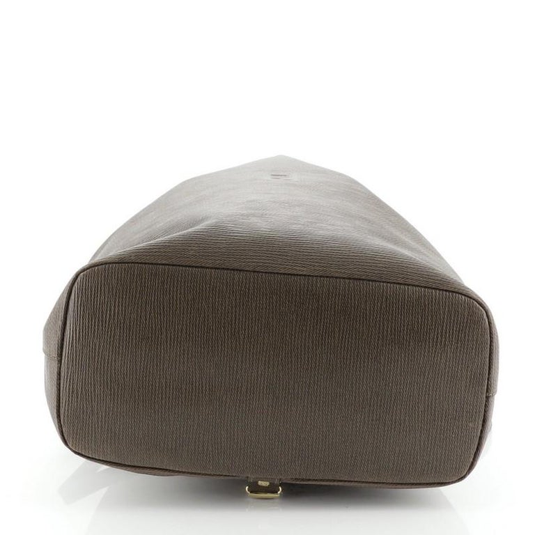 Fendi Vintage Sling Bag Leather Medium at 1stDibs