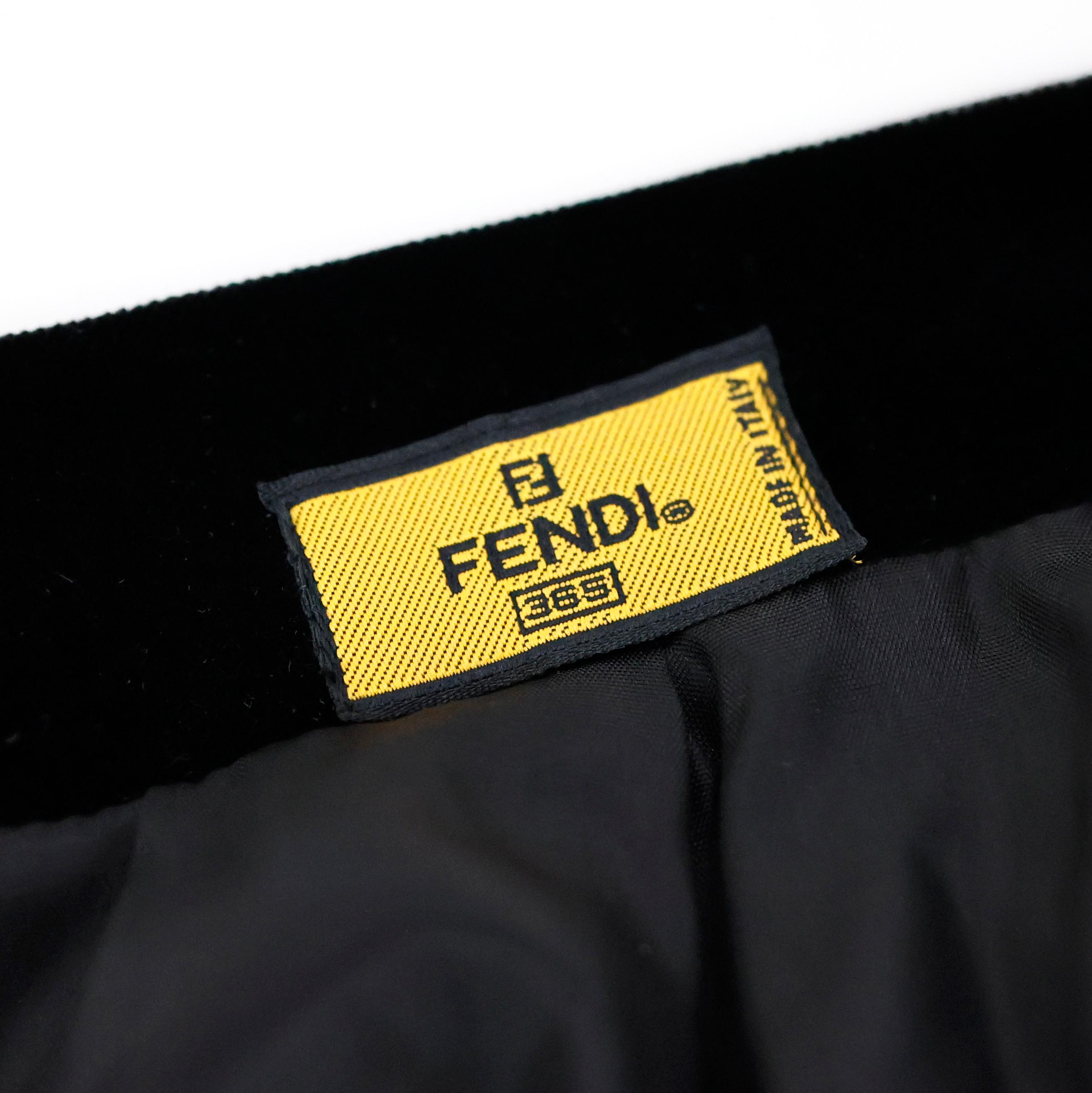 Fendi Vintage Tailleur / Dress in Wool For Sale 2