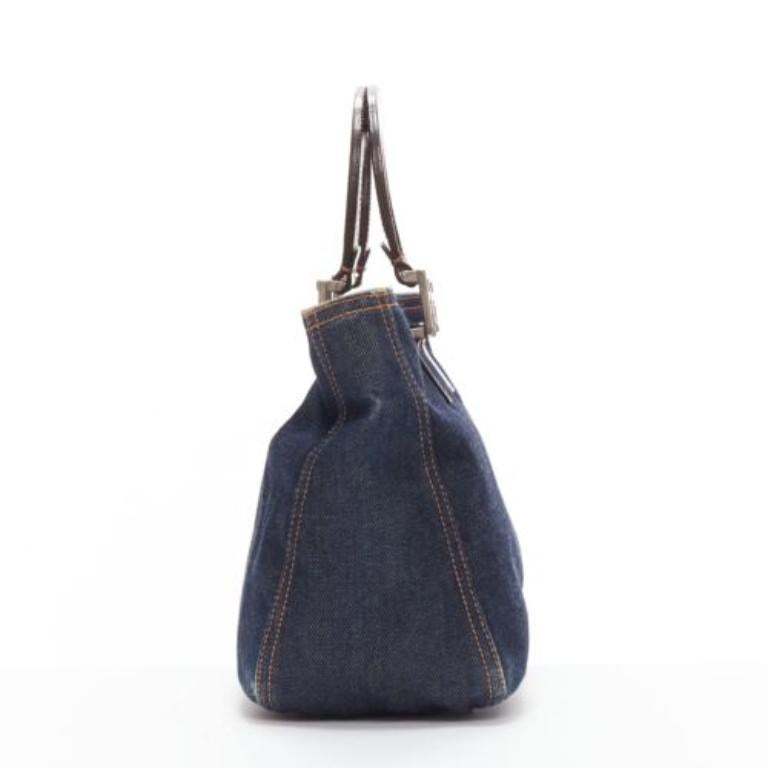 Borsa Fendi Vintage Twin in denim blu scuro con fibbia FF con manico marrone In condizioni buone in vendita a Hong Kong, NT