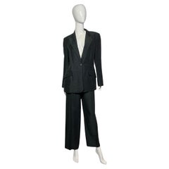 Fendi, un tailleur pantalone vintage in due pezzi
