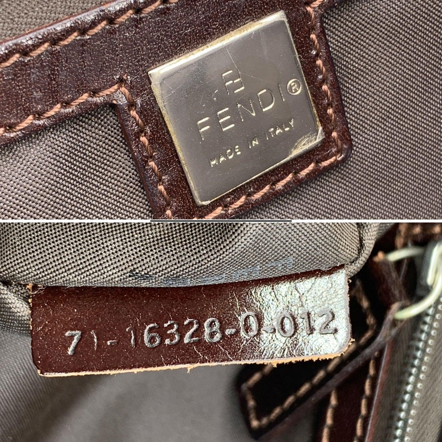 Fendi Vintage Zucca Monogram Canvas Tote Handbag Shoulder Bag For Sale 2