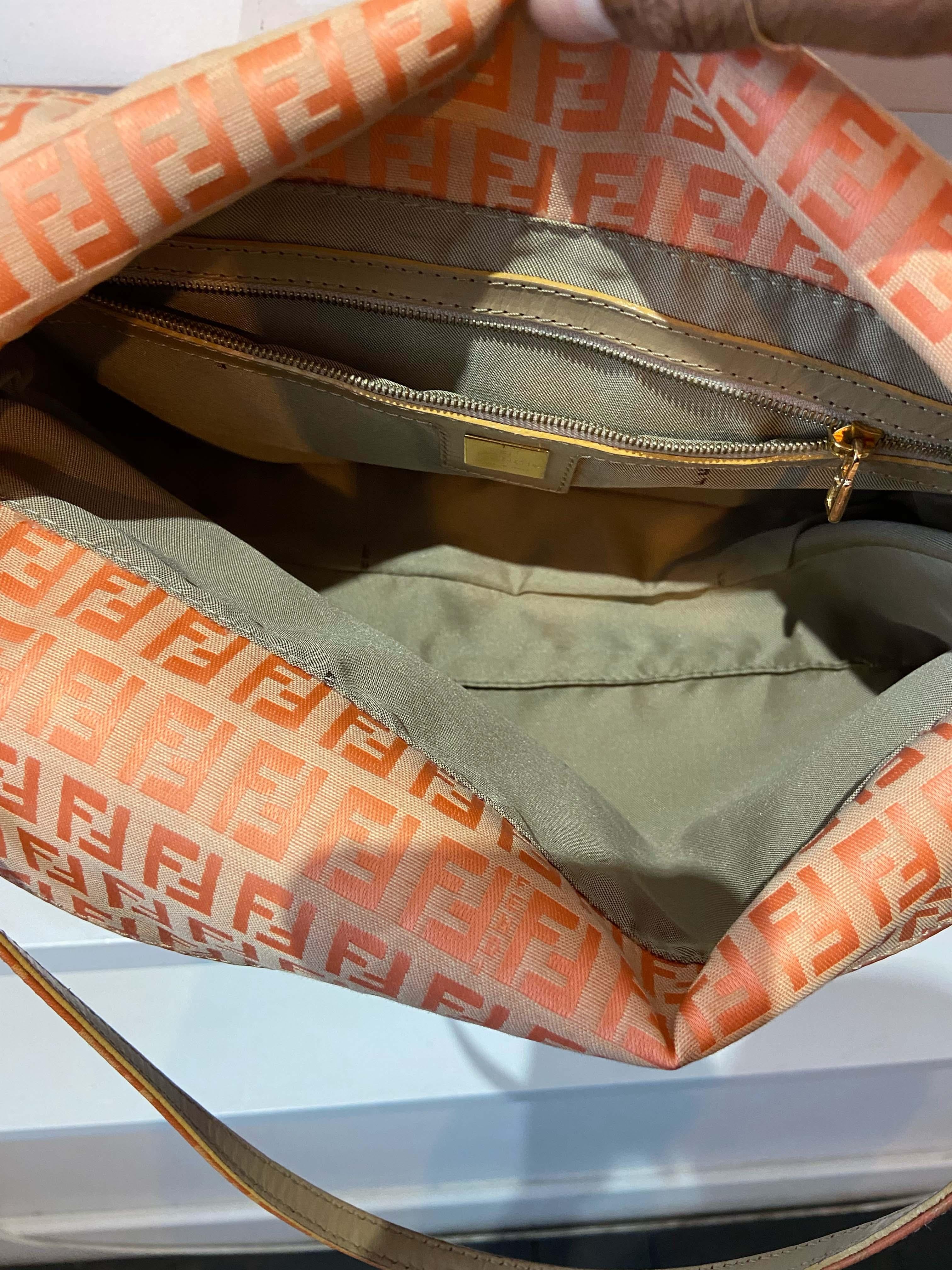 Women's or Men's Fendi Vintage Zucca Print Pink Salmon Baguette Bag For Sale