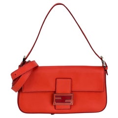 Fendi Vitello Baguette Papavero Umhängetasche mit Umhängetasche