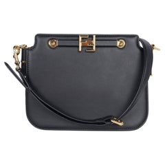 Bolso FENDI Vitello King Luxor Fendi Touch Negro