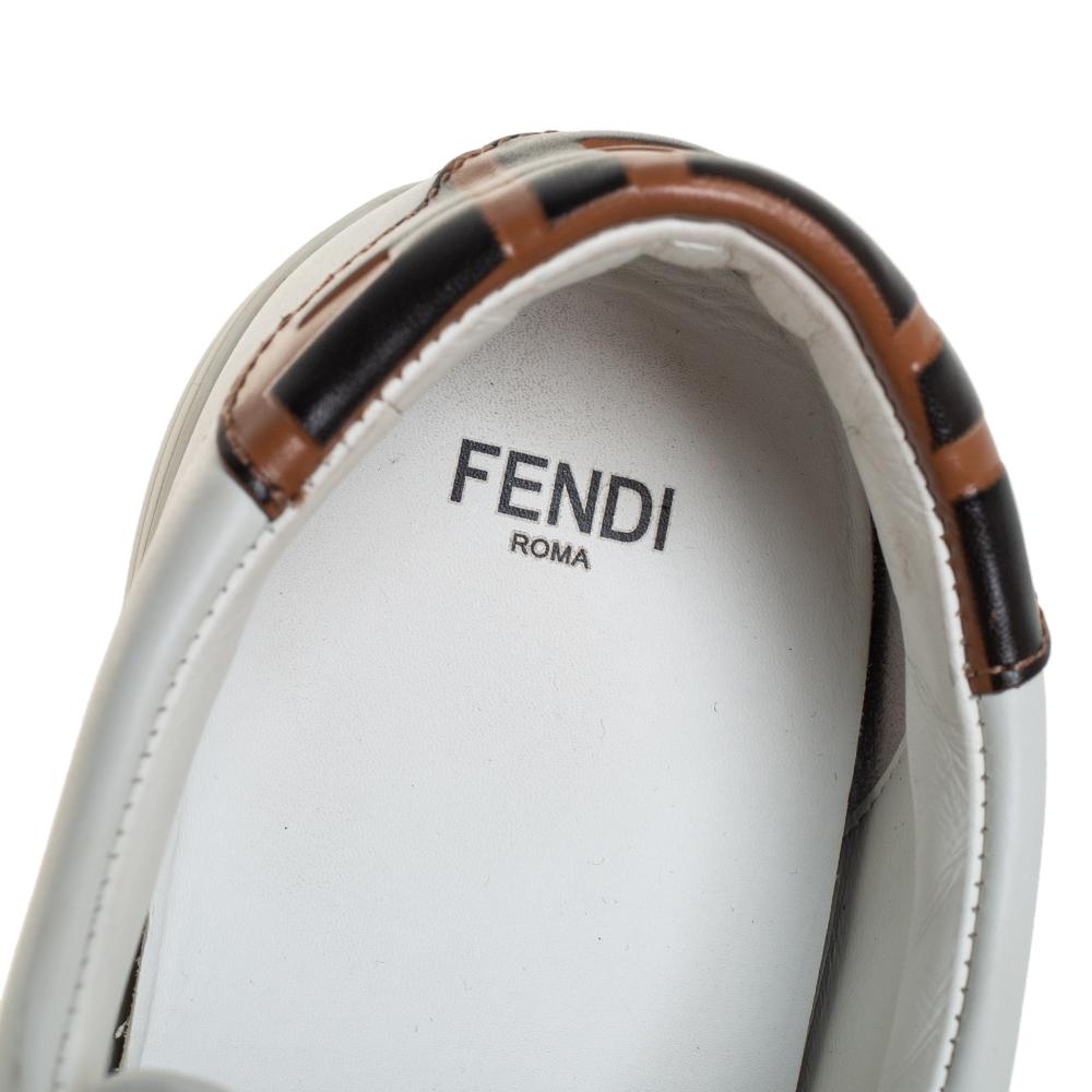 Women's Fendi White/Beige Zucca Leather Low Top Sneakers Size 40